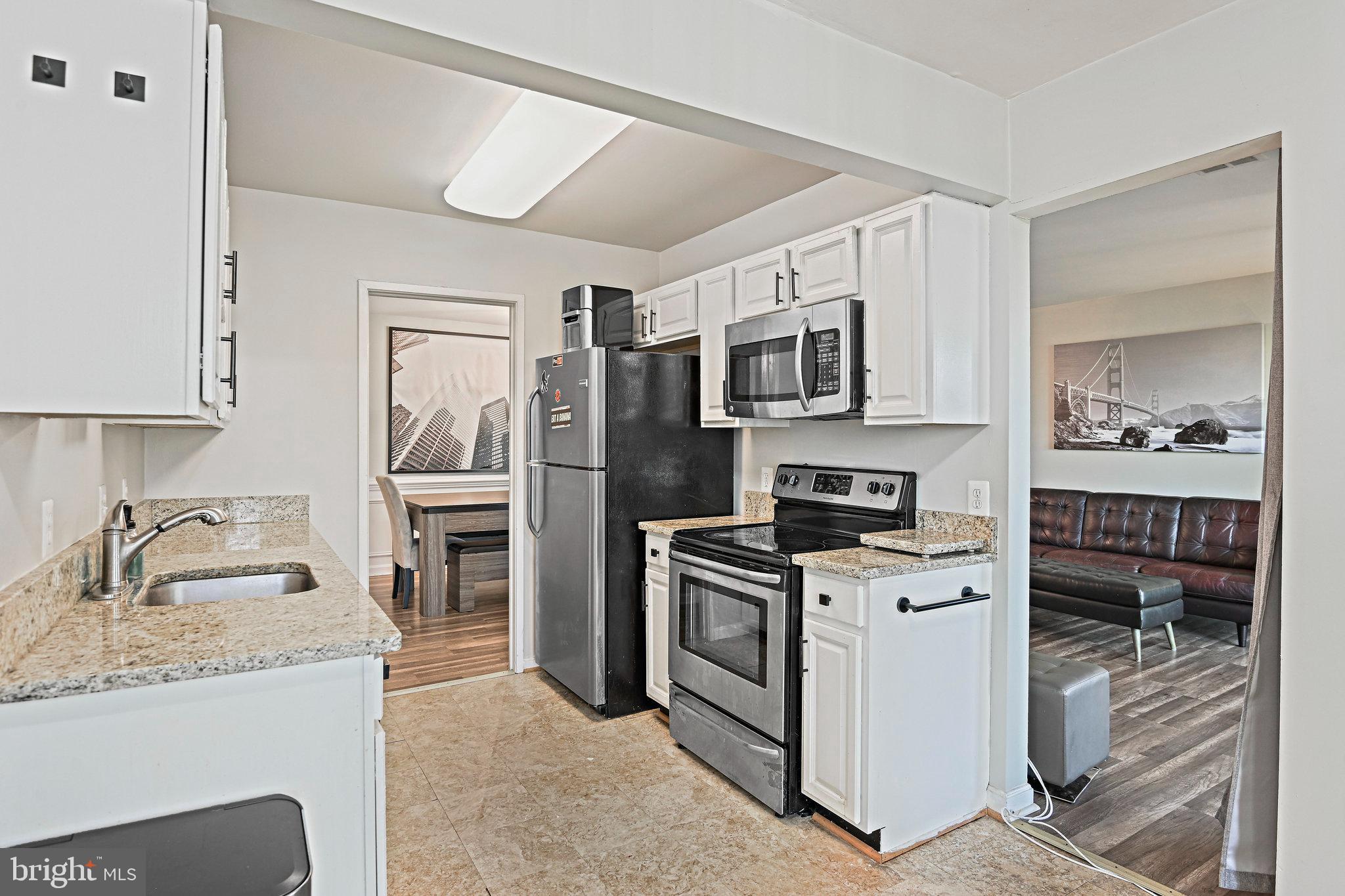 561 Florida Ave #203