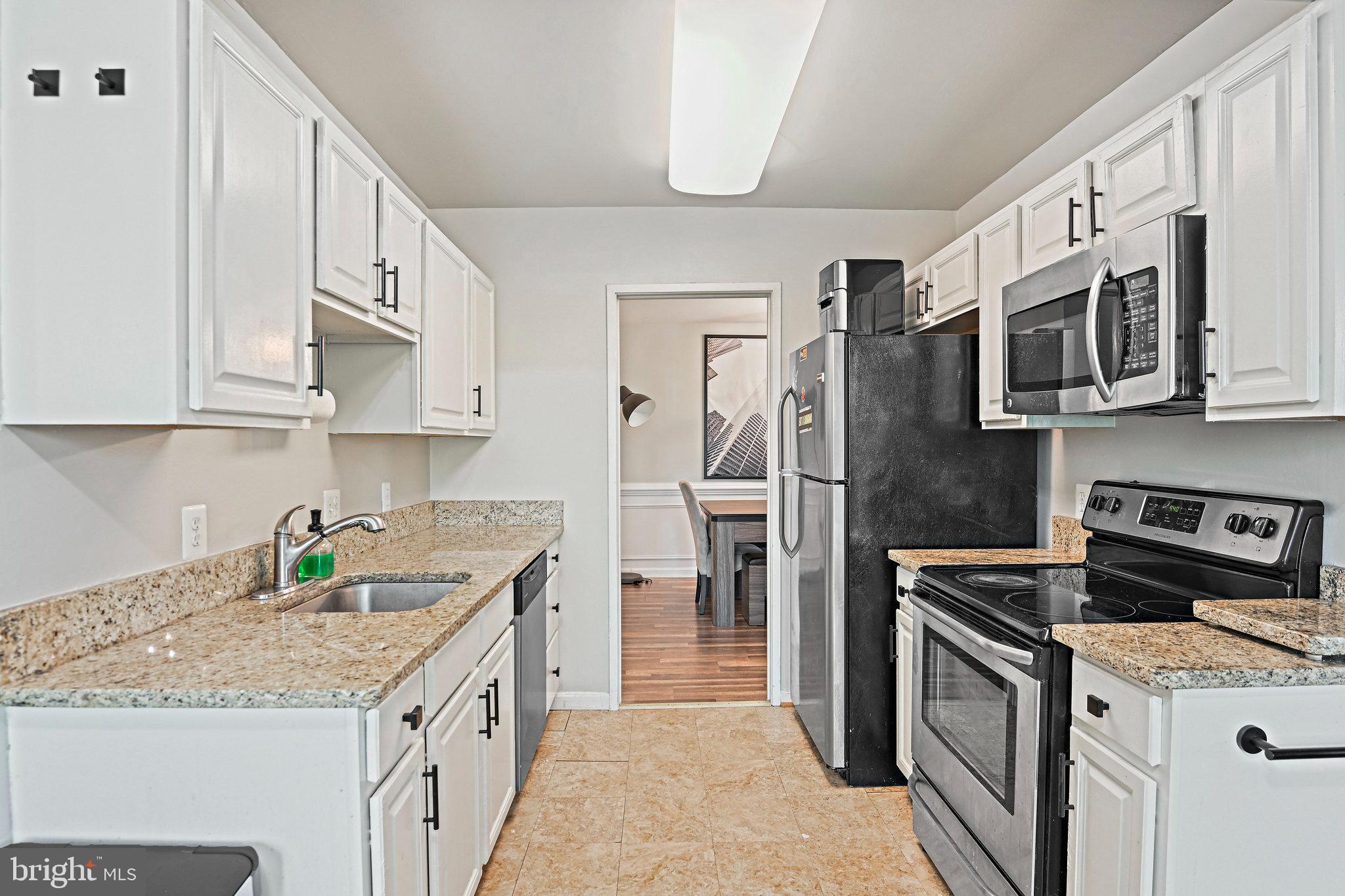 561 Florida Ave #203