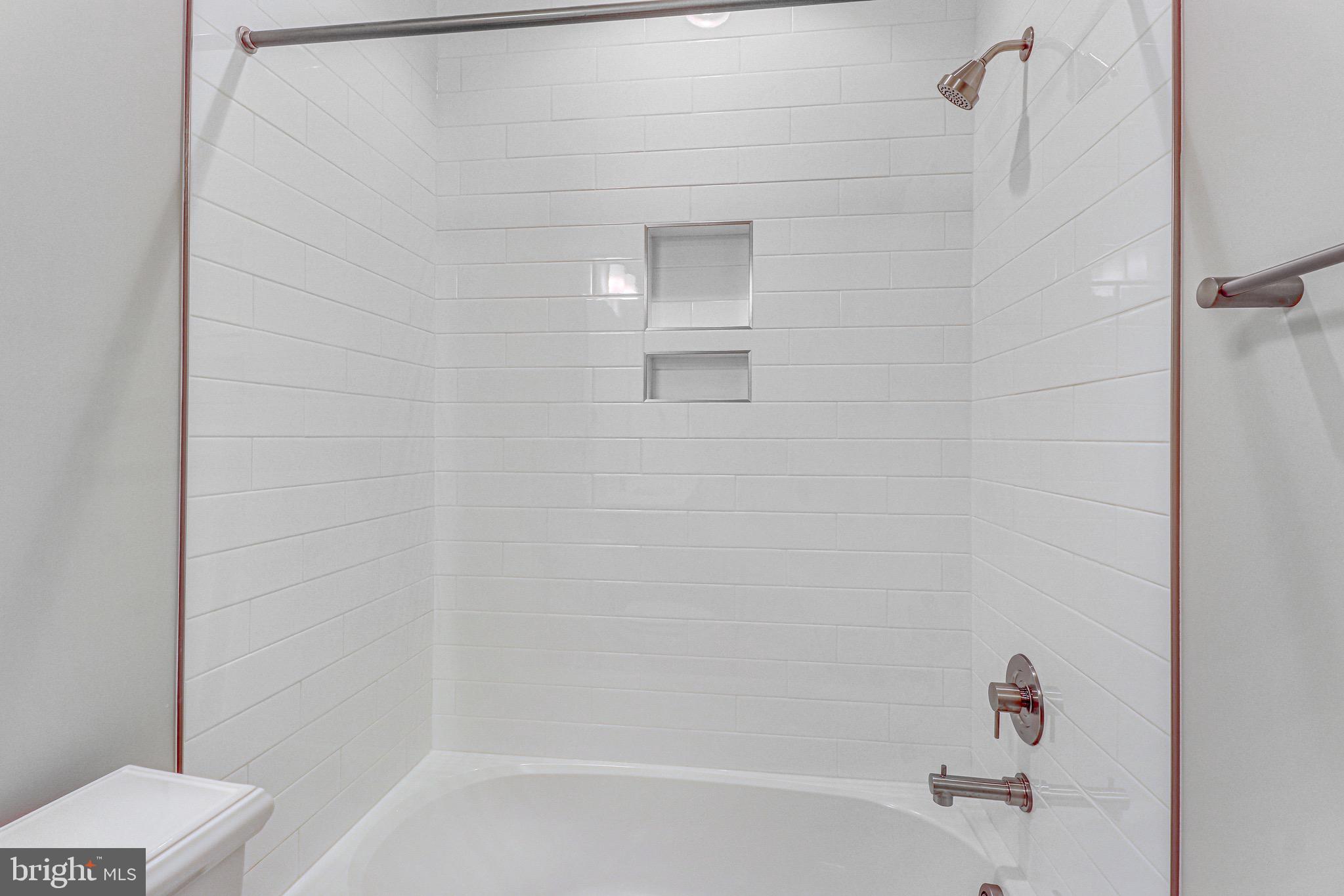 10108 Garrett St