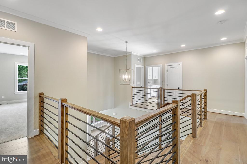 10108 Garrett St