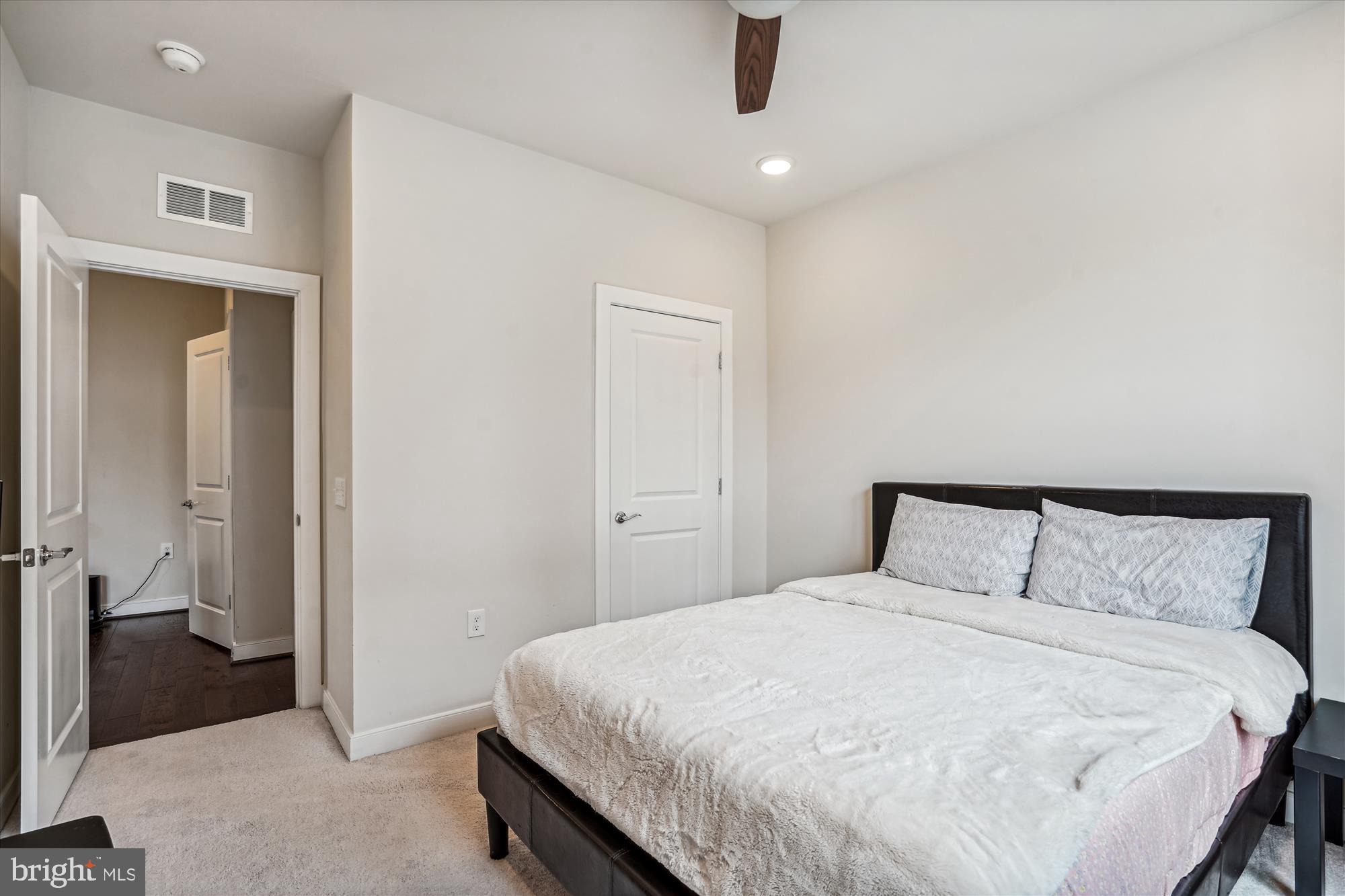 13370 Arrowbrook Centre Dr
