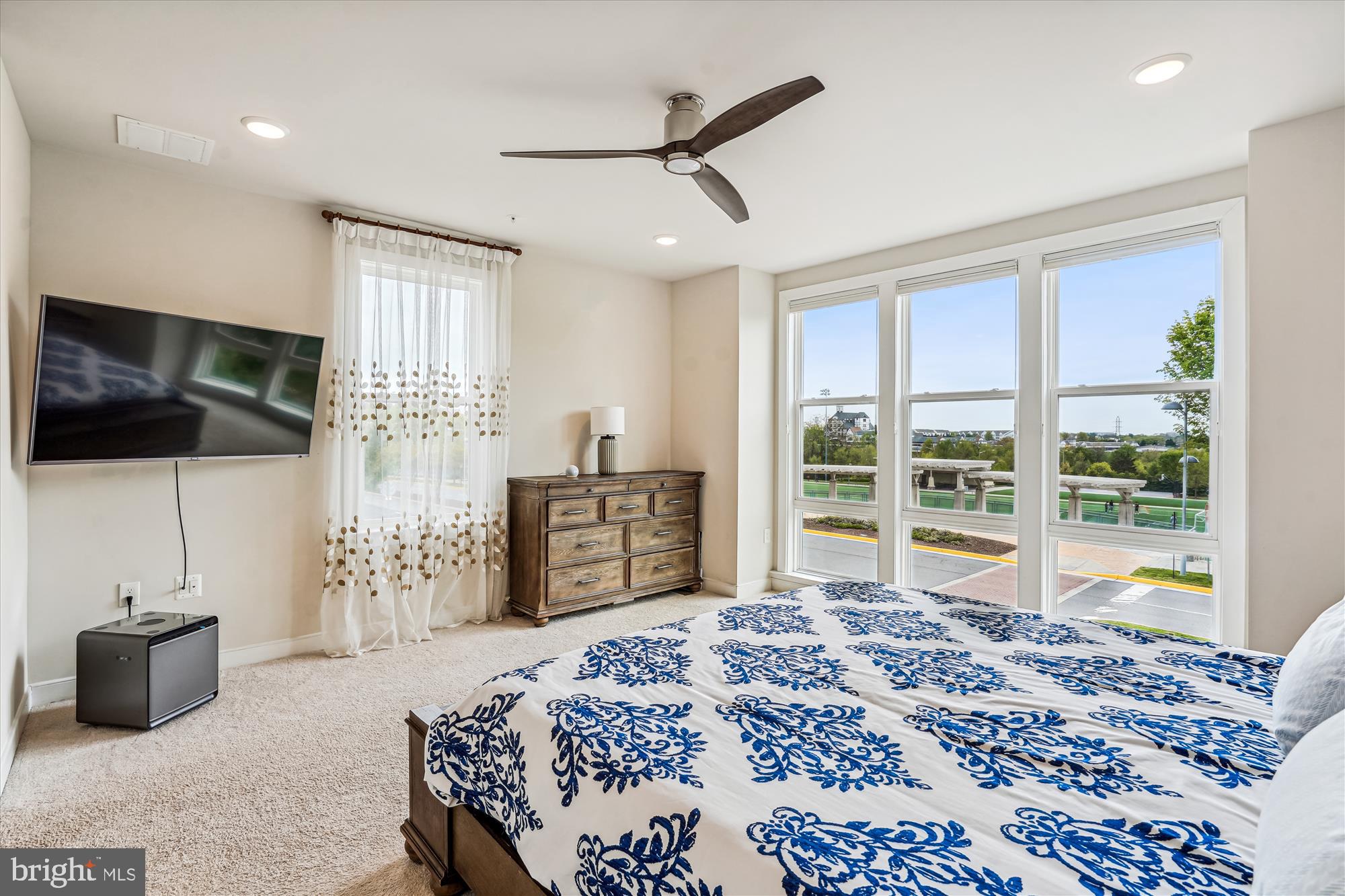13370 Arrowbrook Centre Dr