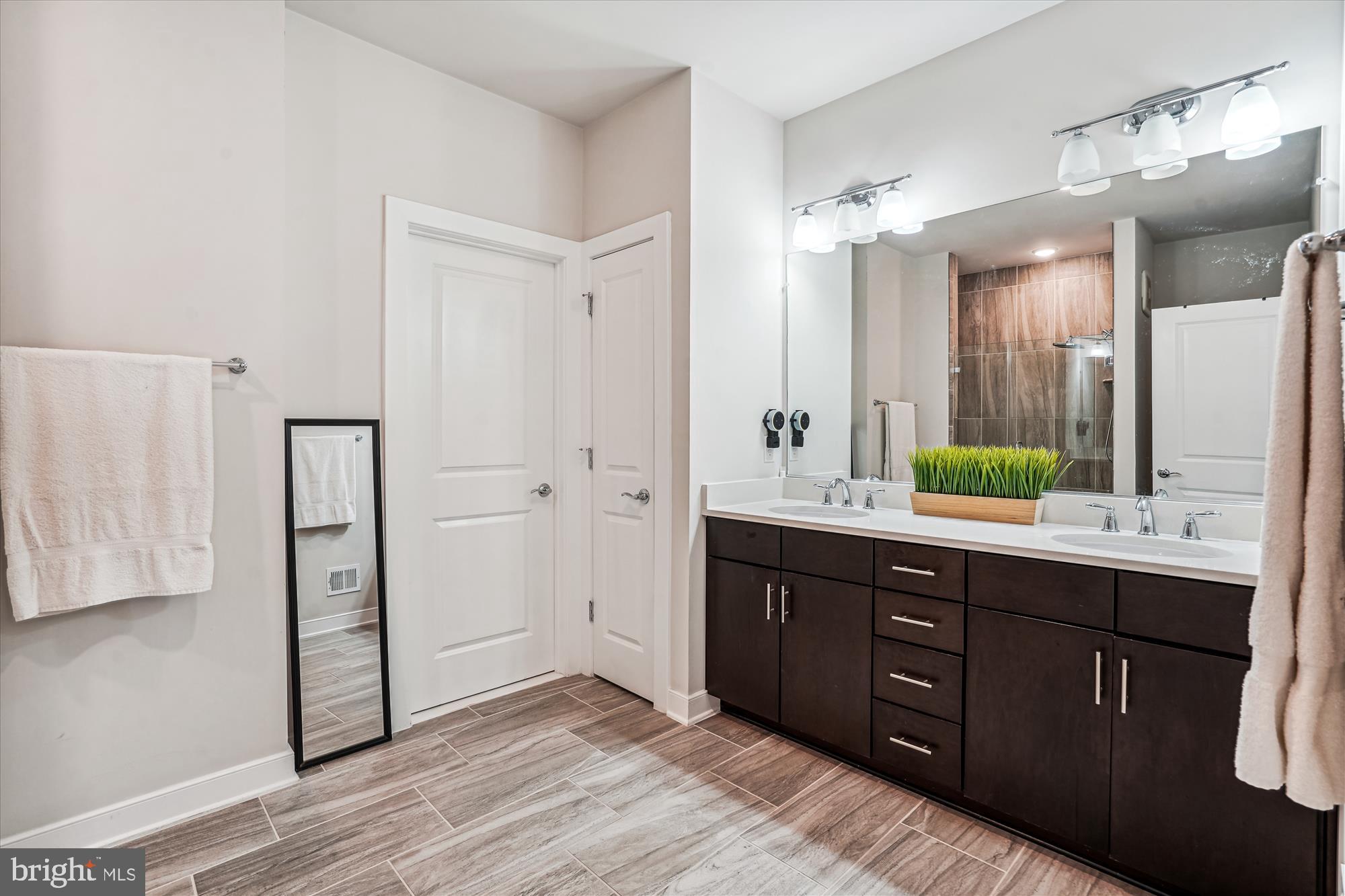 13370 Arrowbrook Centre Dr