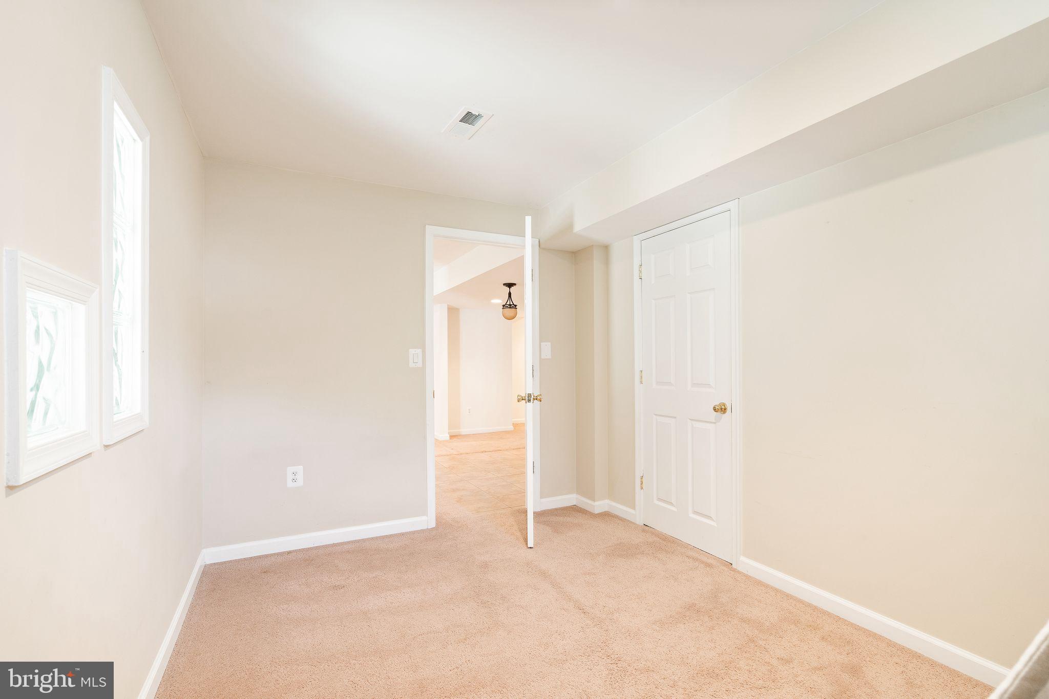 2507 Tallyrand Ct
