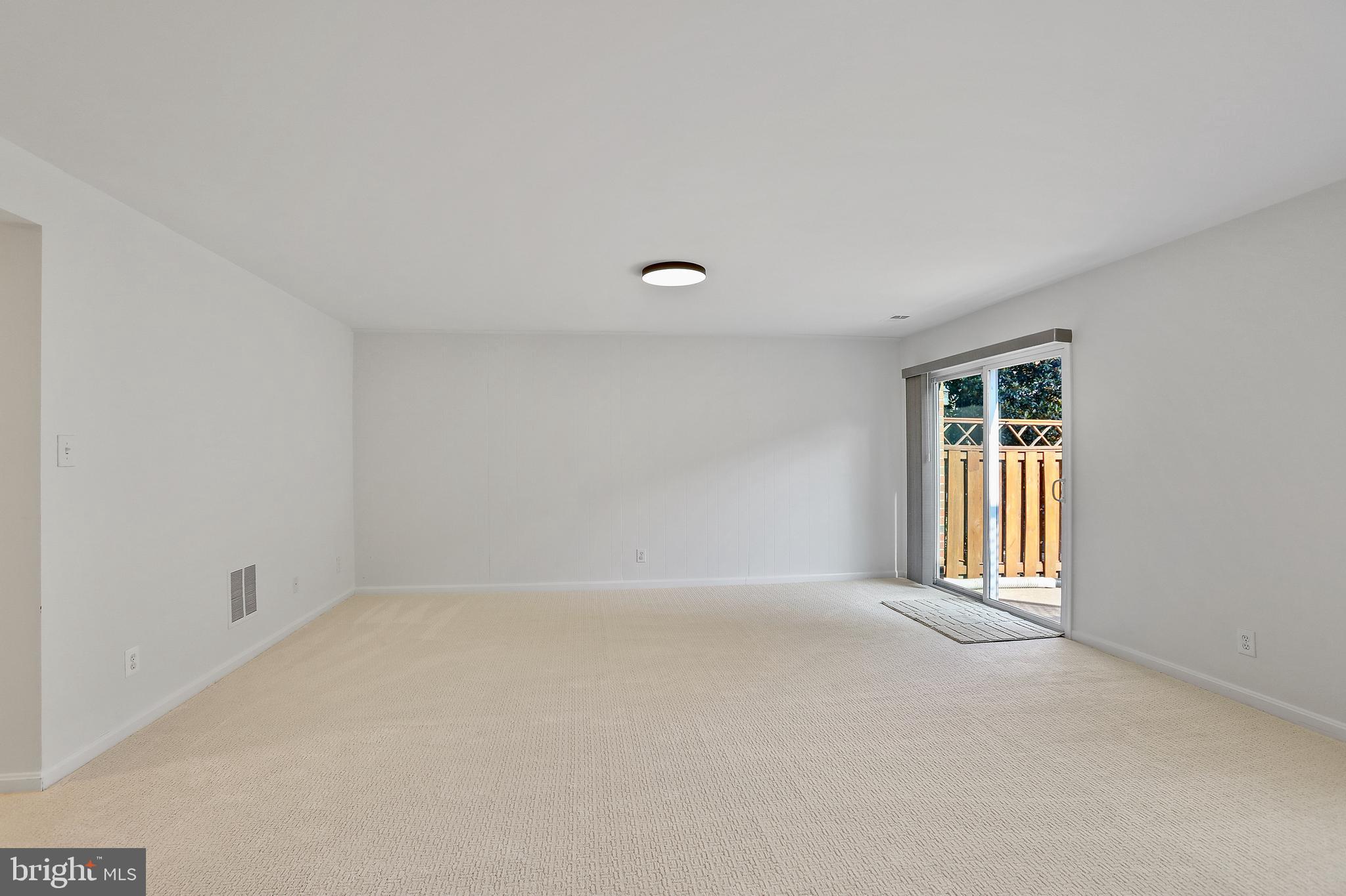 10431 Red Granite Ter