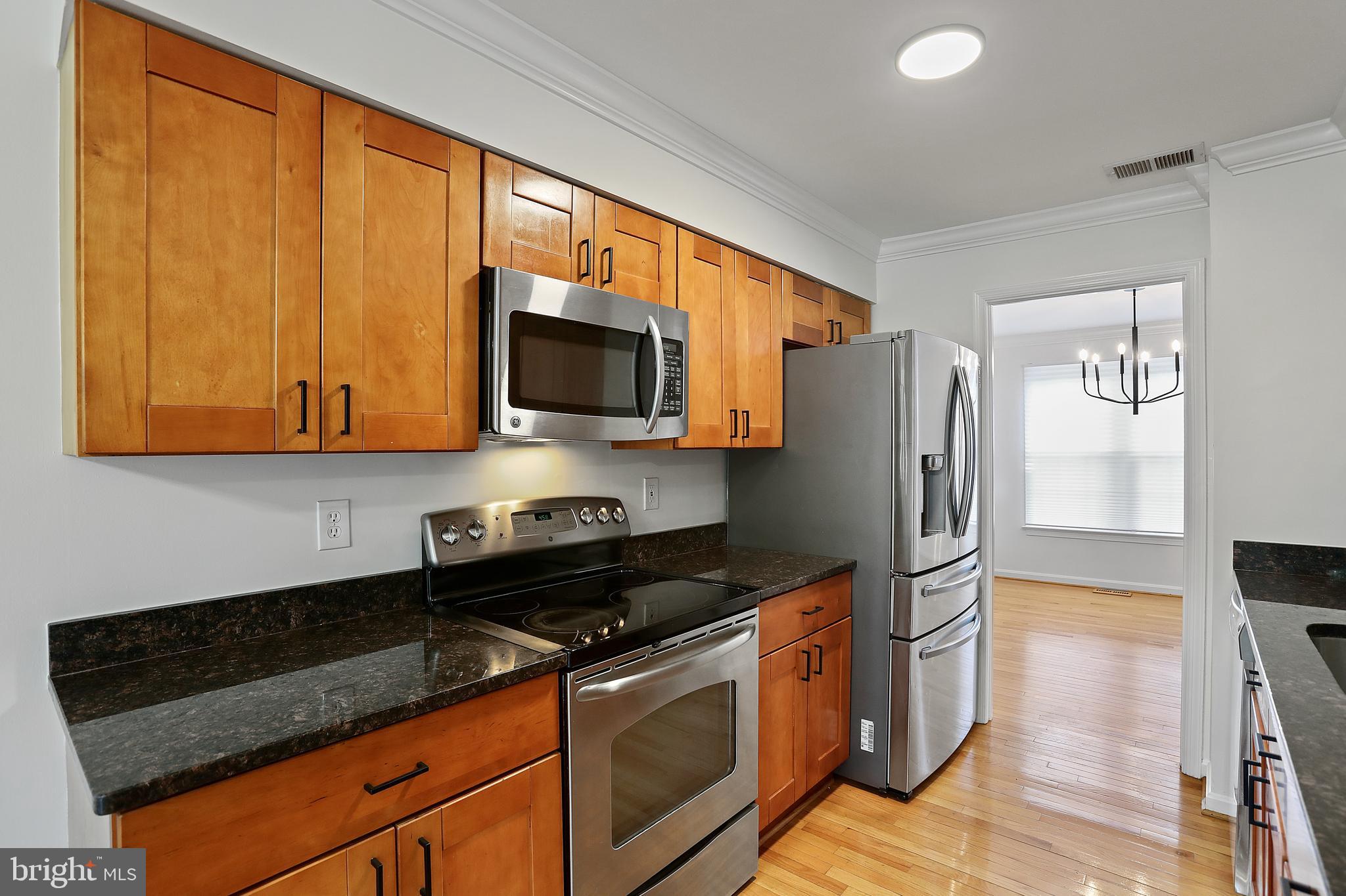 10431 Red Granite Ter