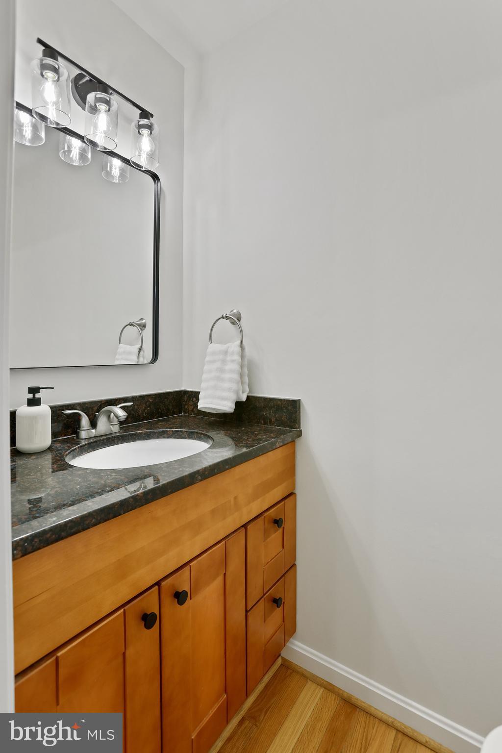 10431 Red Granite Ter