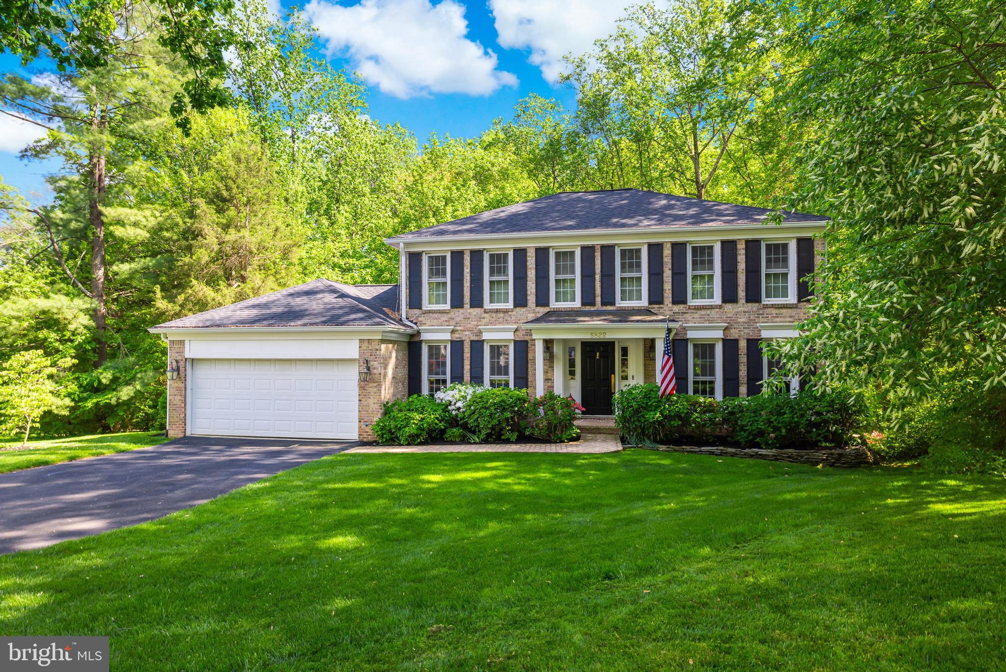 5822 Oak Leather Dr