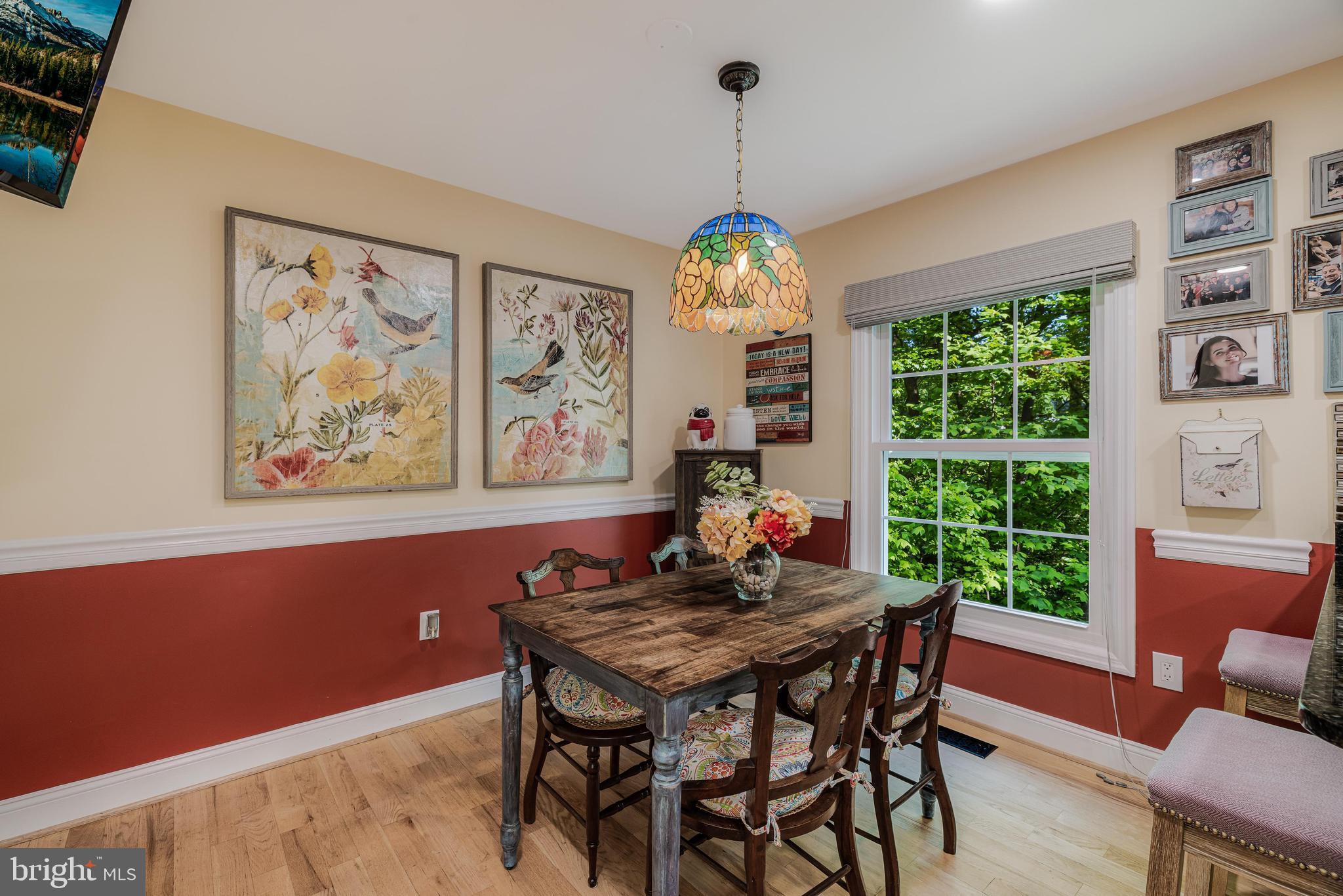 5822 Oak Leather Dr