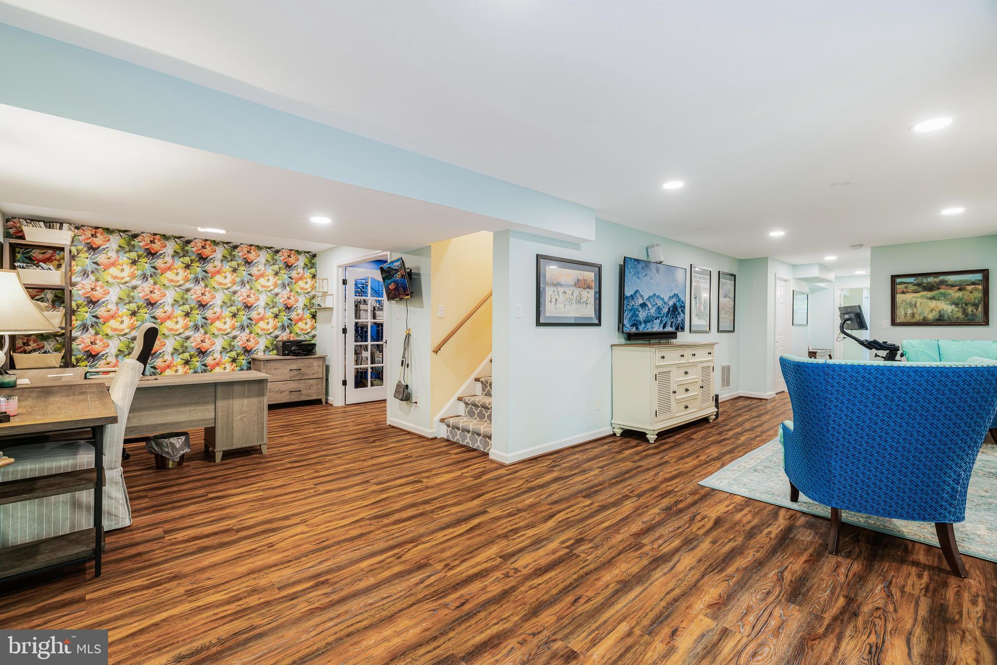 5822 Oak Leather Dr