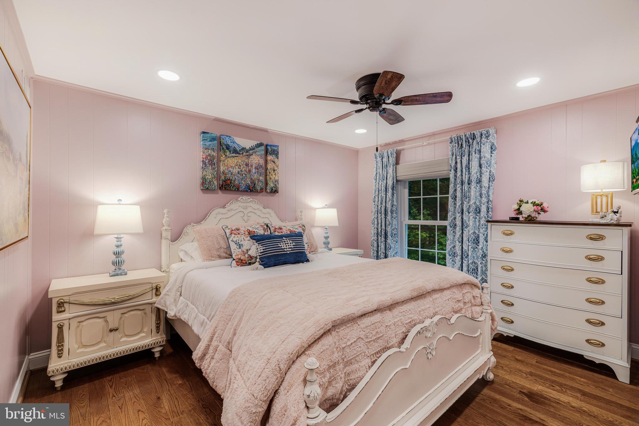 5822 Oak Leather Dr