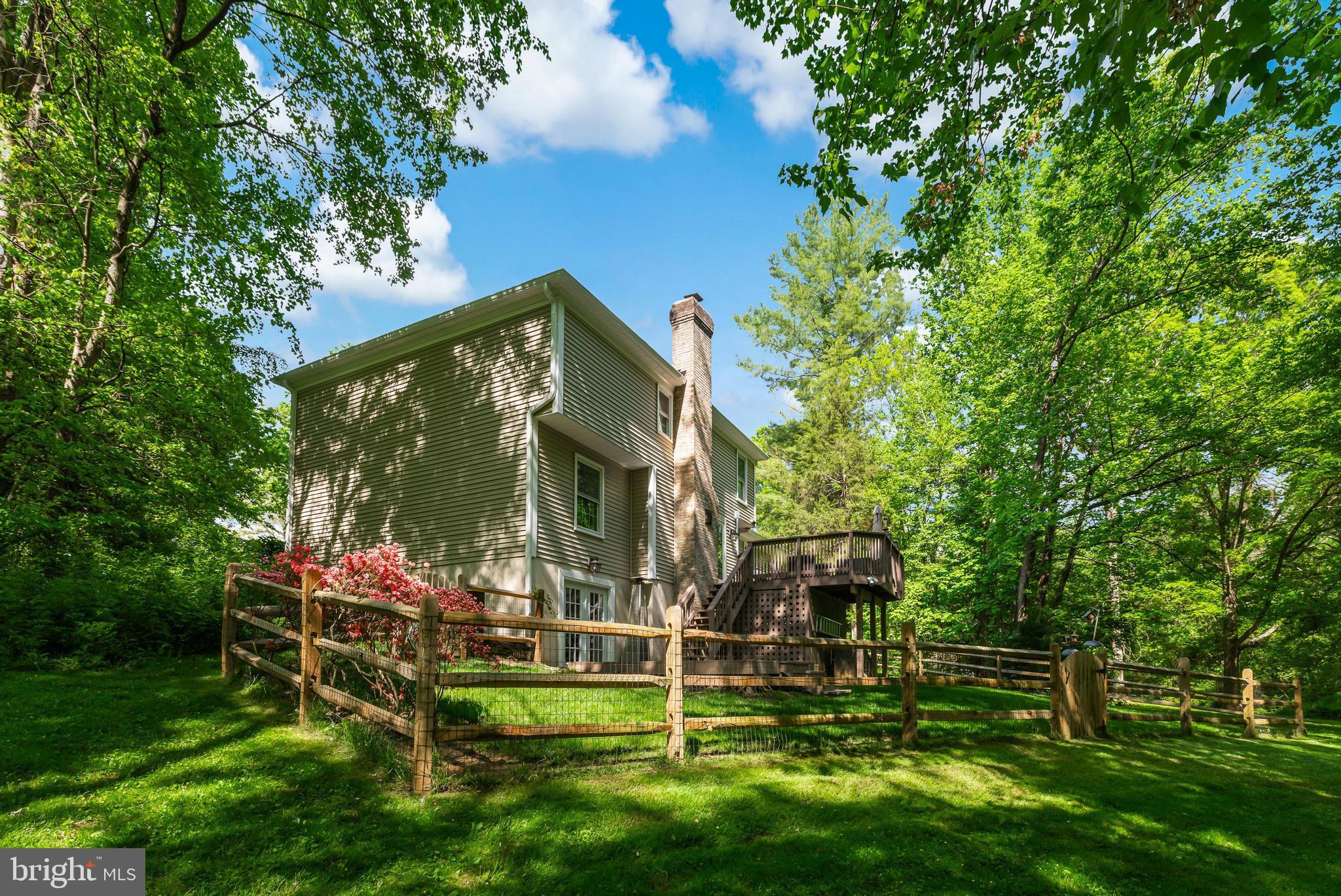 5822 Oak Leather Dr