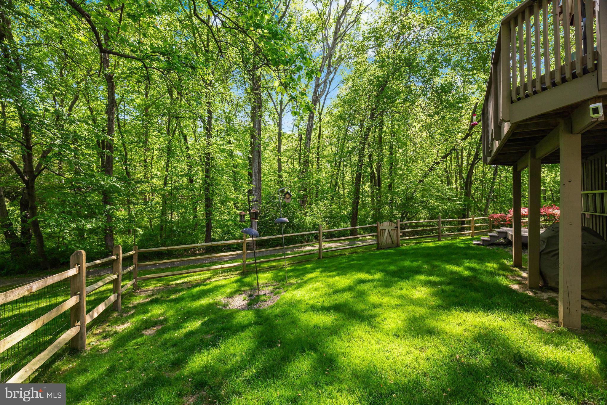 5822 Oak Leather Dr