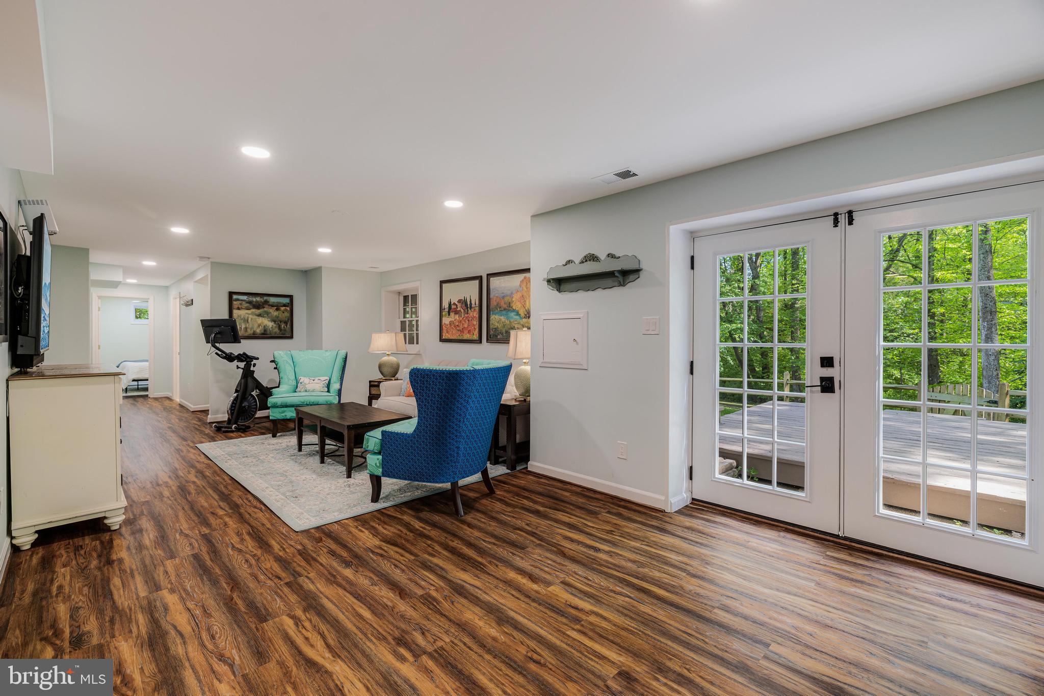 5822 Oak Leather Dr