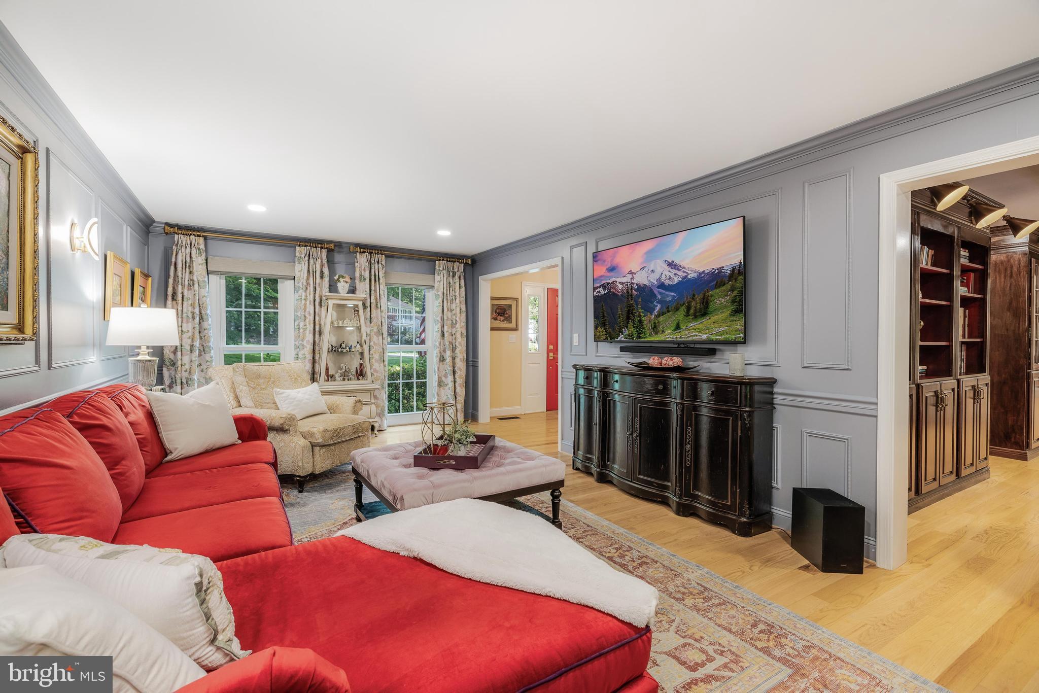 5822 Oak Leather Dr