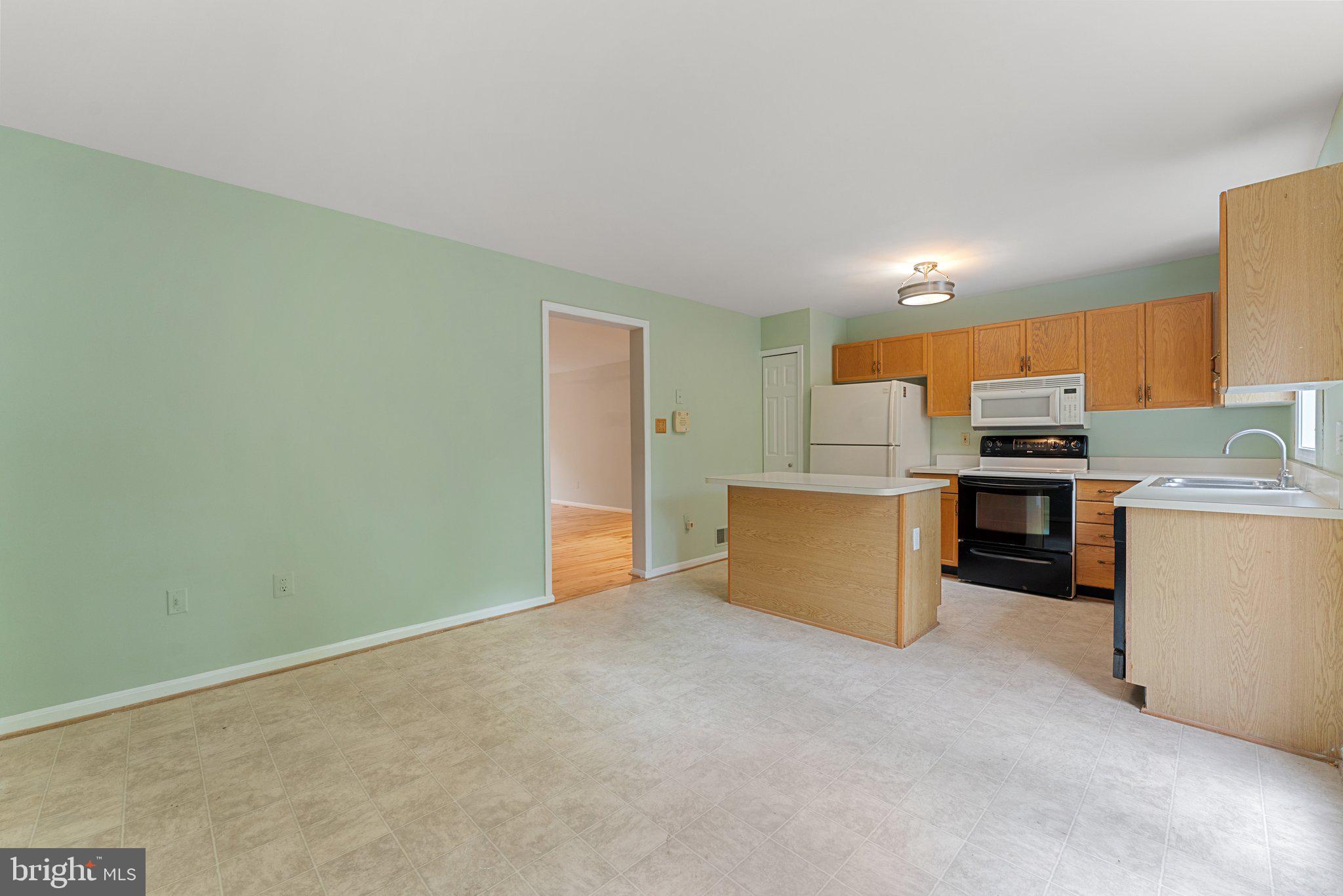 13908 Baton Rouge Ct