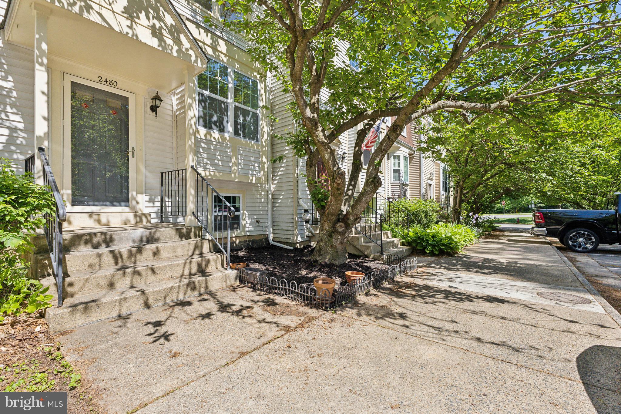 2480 Ridgehampton Ct