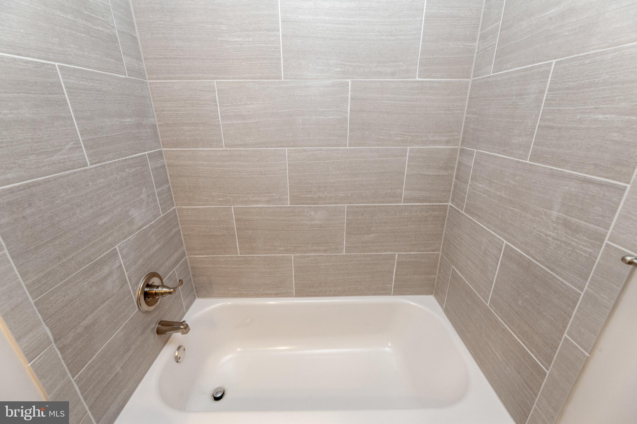 6422 Blarney Stone Ct
