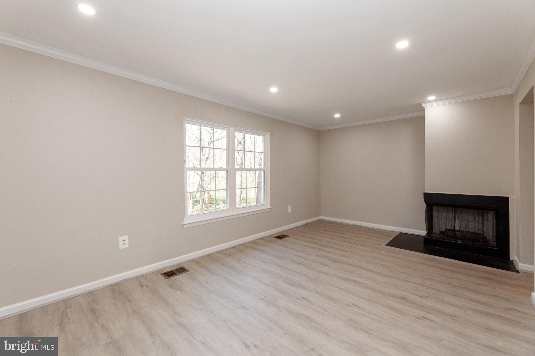 6422 Blarney Stone Ct
