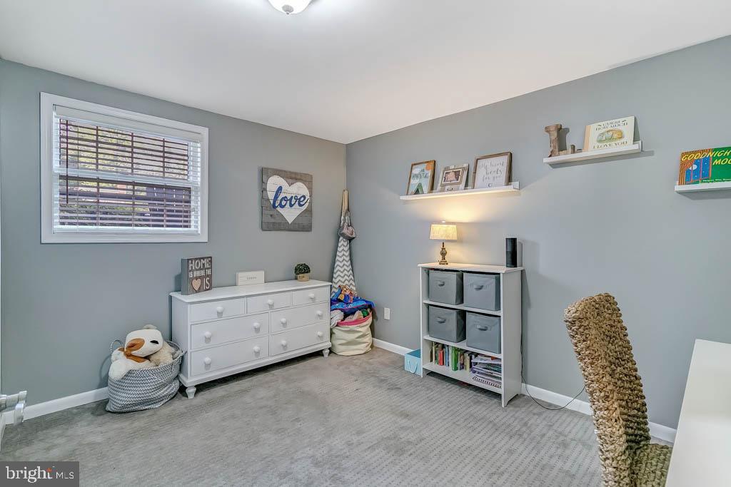 1116 Anesbury Ln