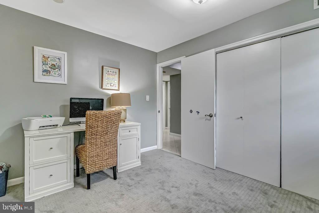 1116 Anesbury Ln