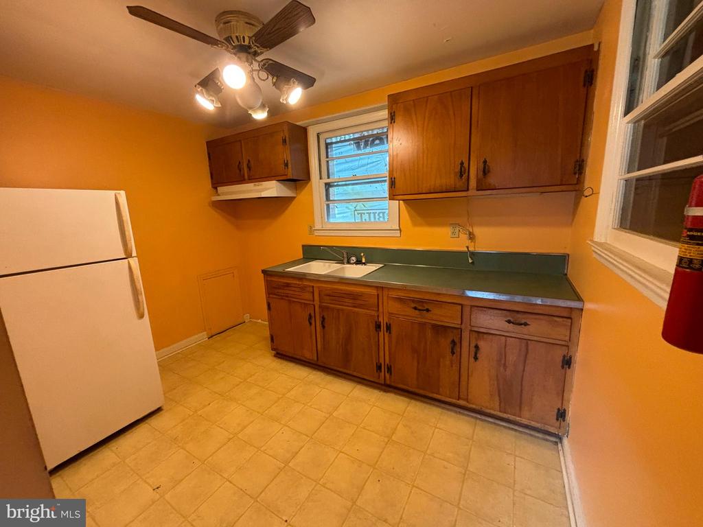 11407 Rd