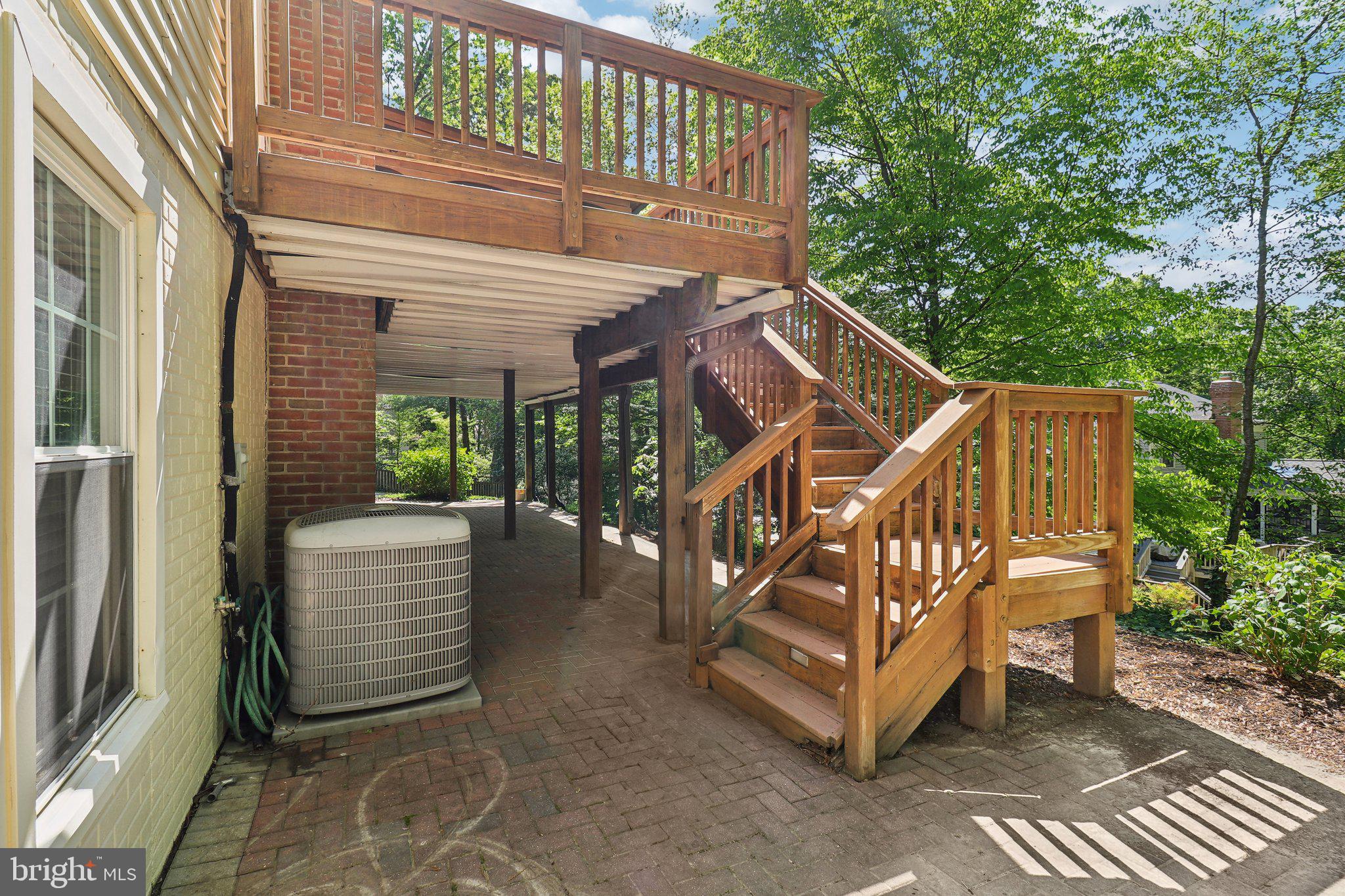 10719 Oakenshaw Ct