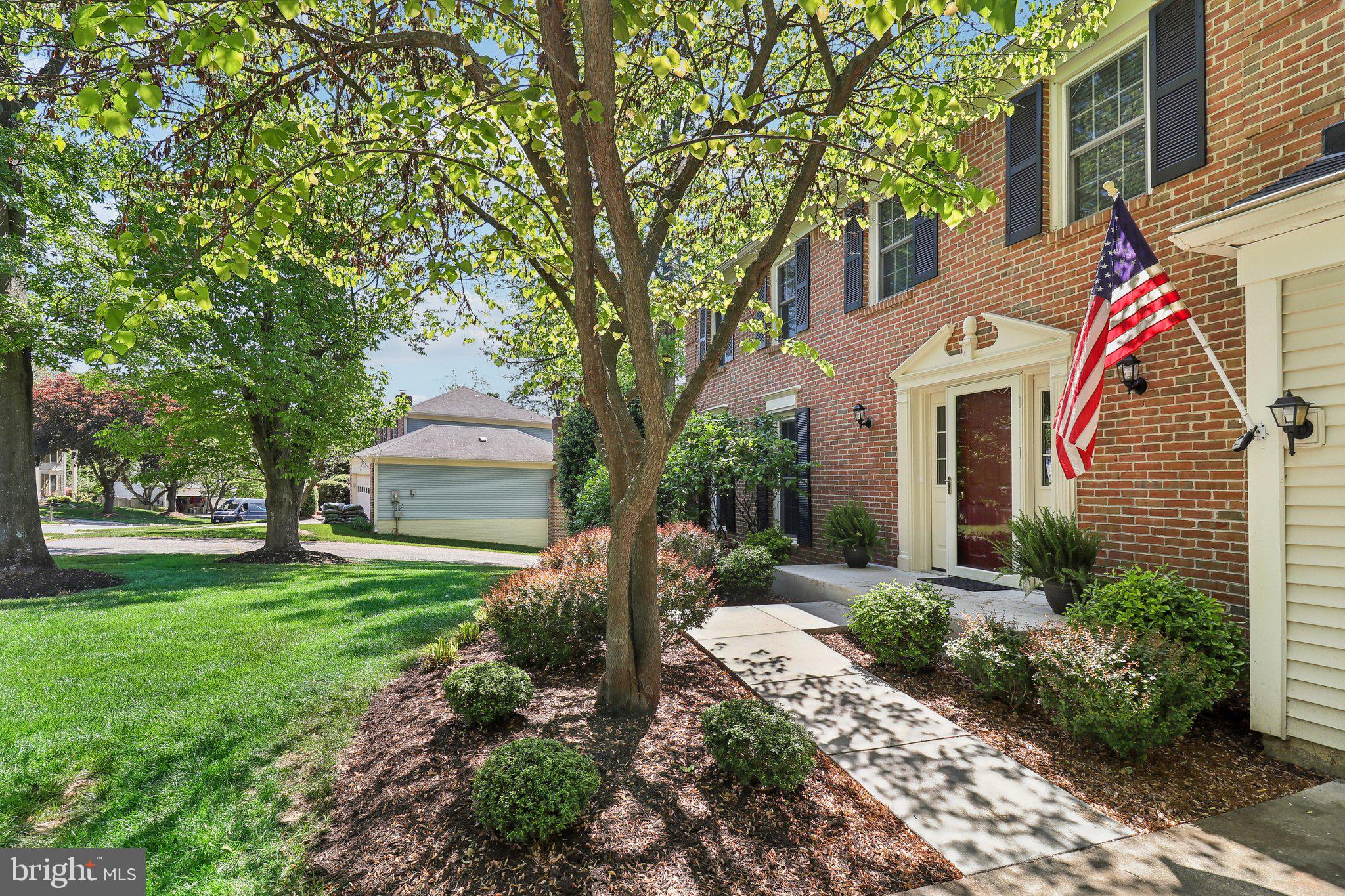 10719 Oakenshaw Ct