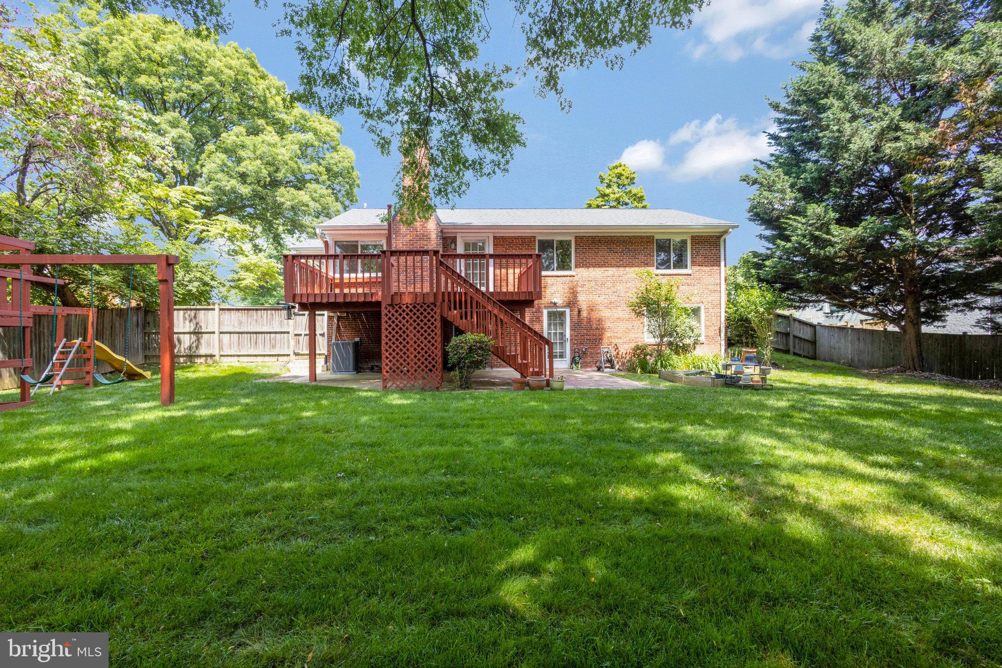 7030 Donna Cir