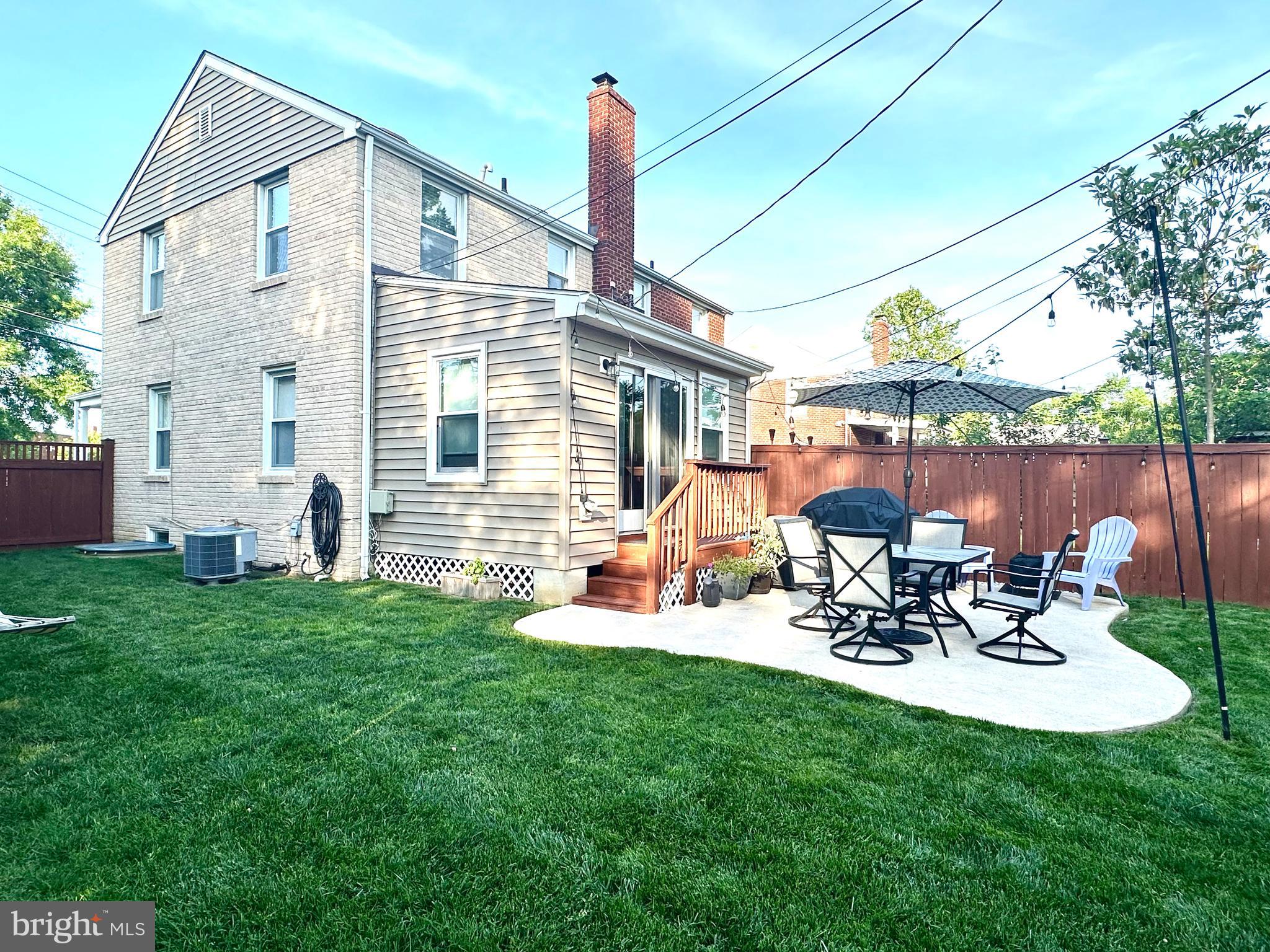 2707 Fort Dr