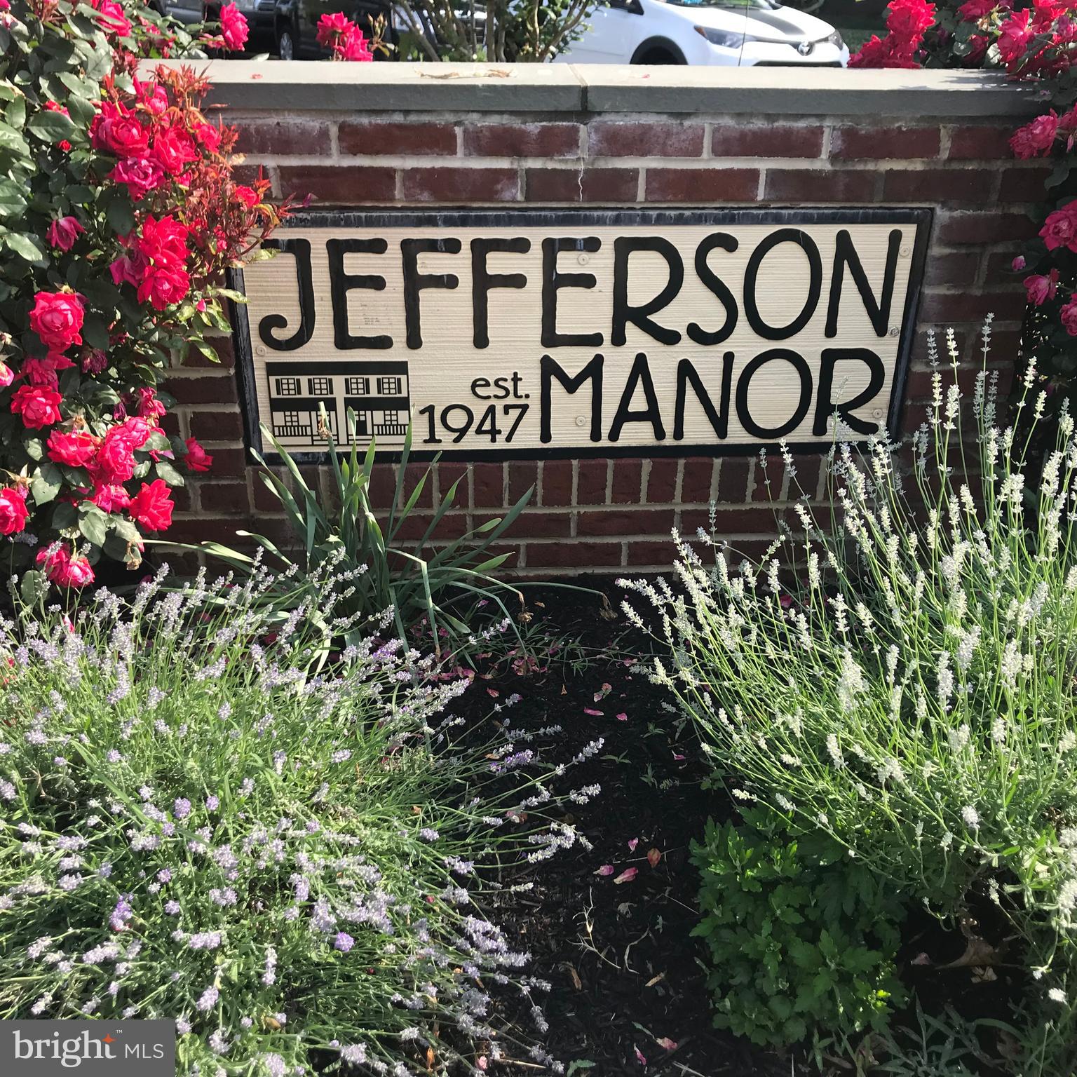 2707 Fort Dr