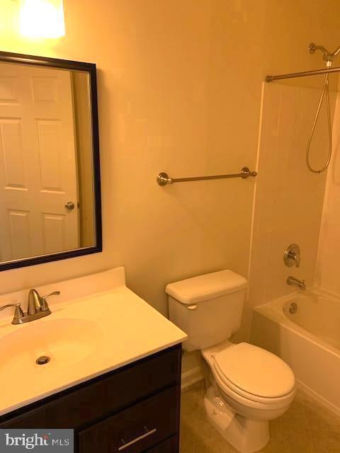 4372 Thomas Brigade Ln