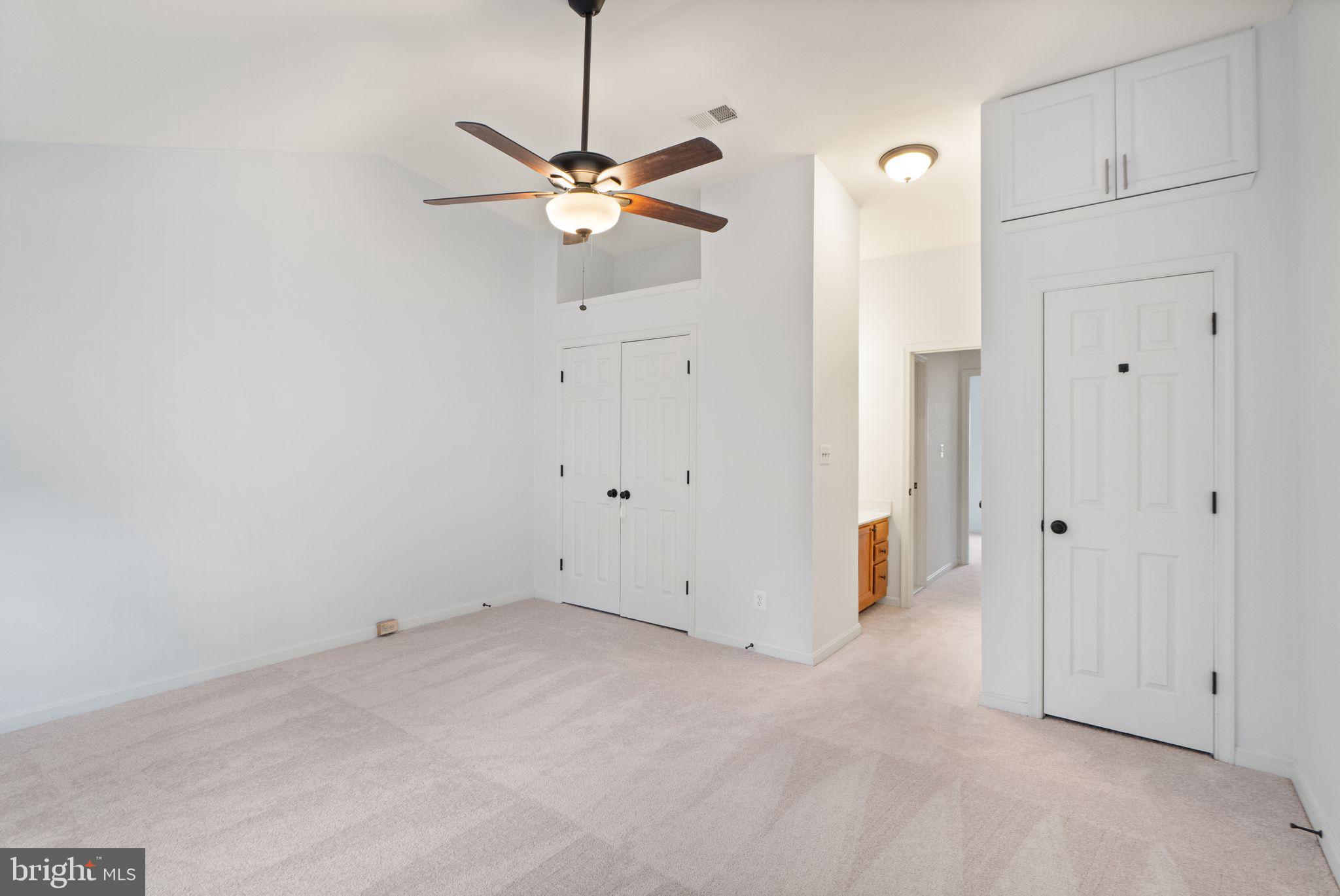 5903 Saint Giles Way