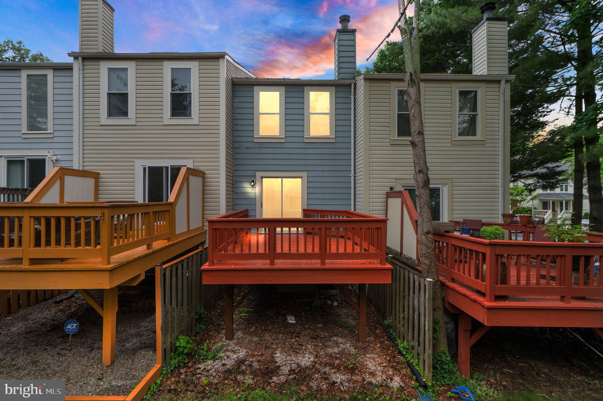 5903 Saint Giles Way
