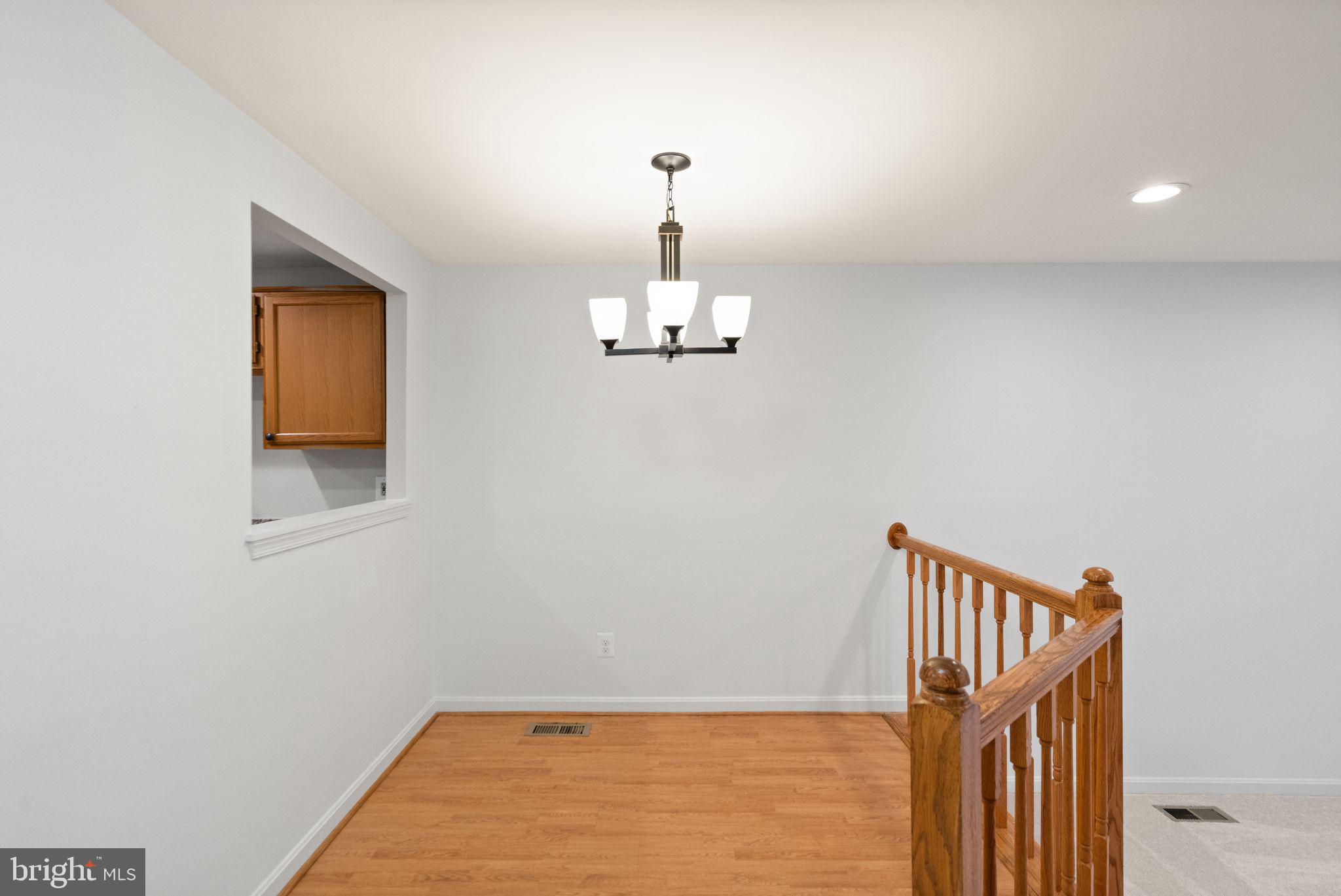 5903 Saint Giles Way