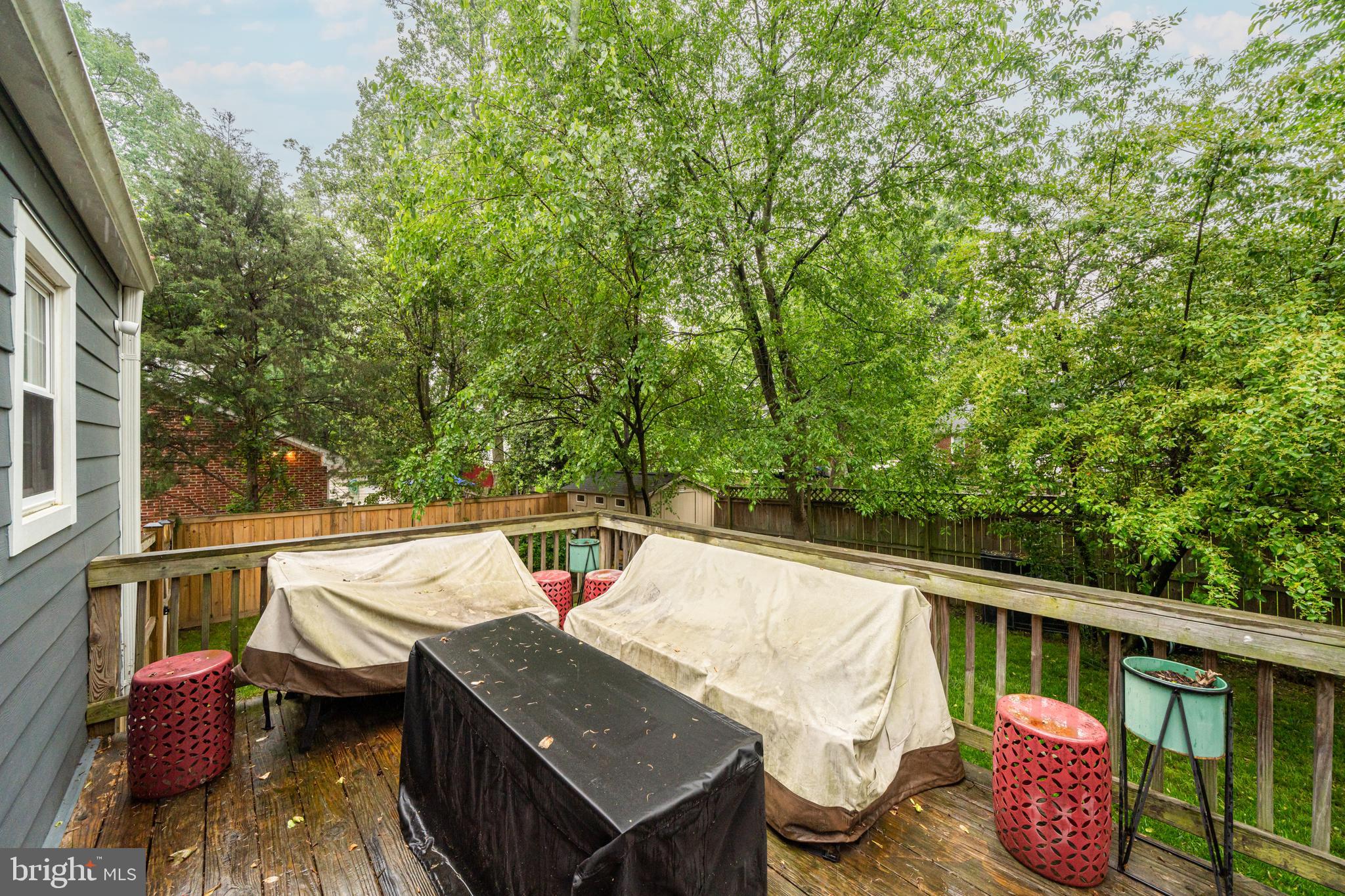 7316 Poplar Ct