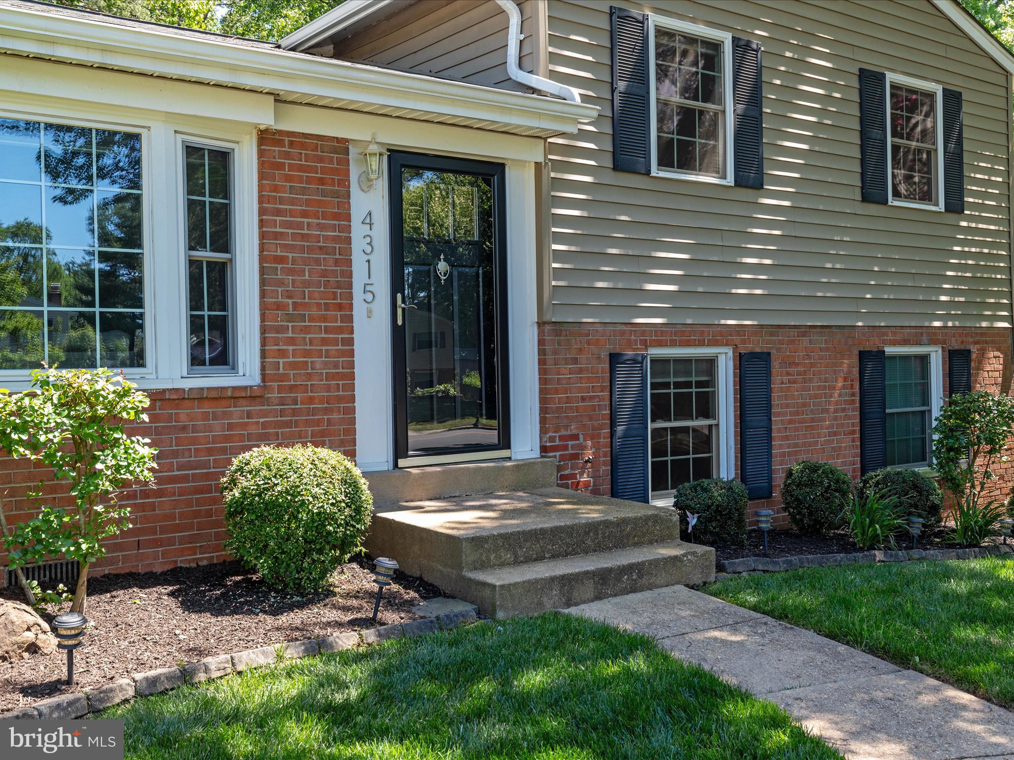 4315 Lees Corner Rd