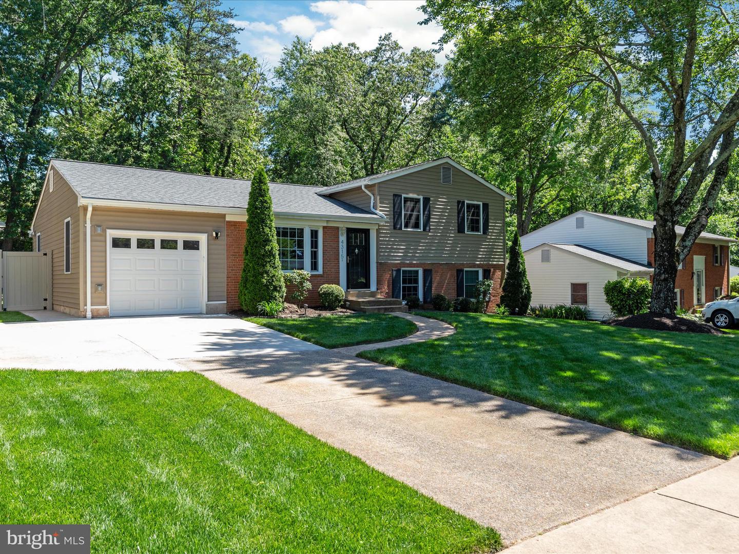 4315 Lees Corner Rd