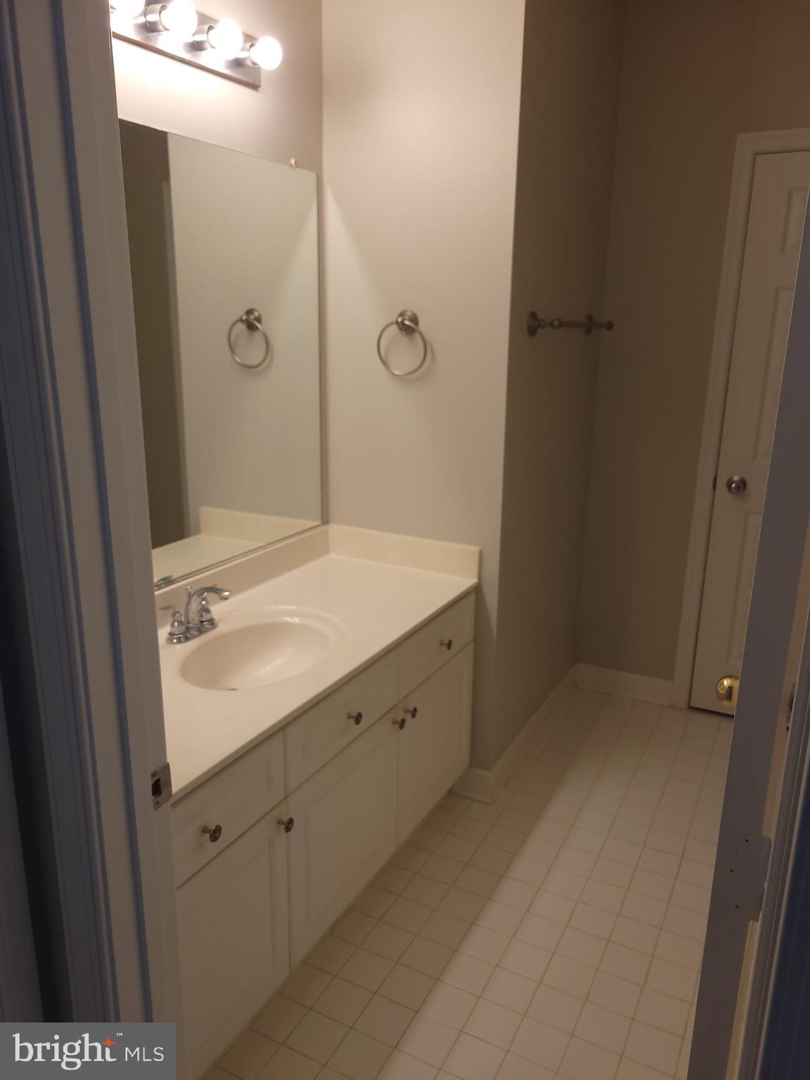 12903 Alton Sq #303