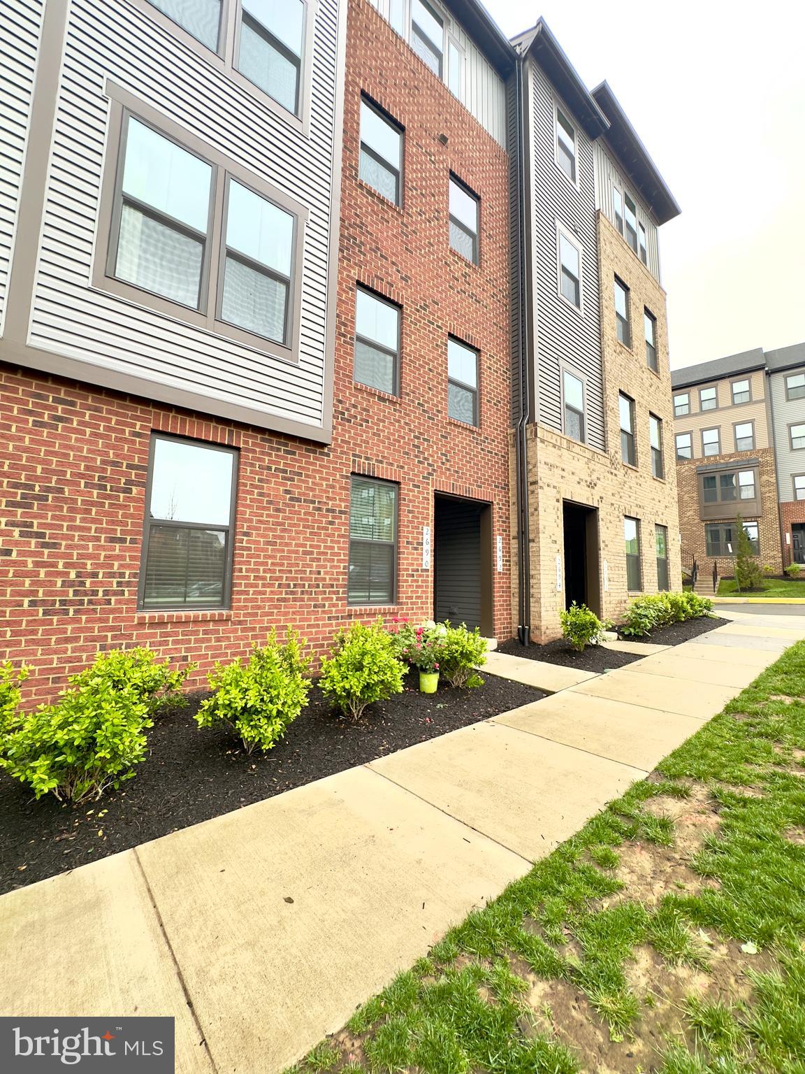 2692 Velocity Rd #34h