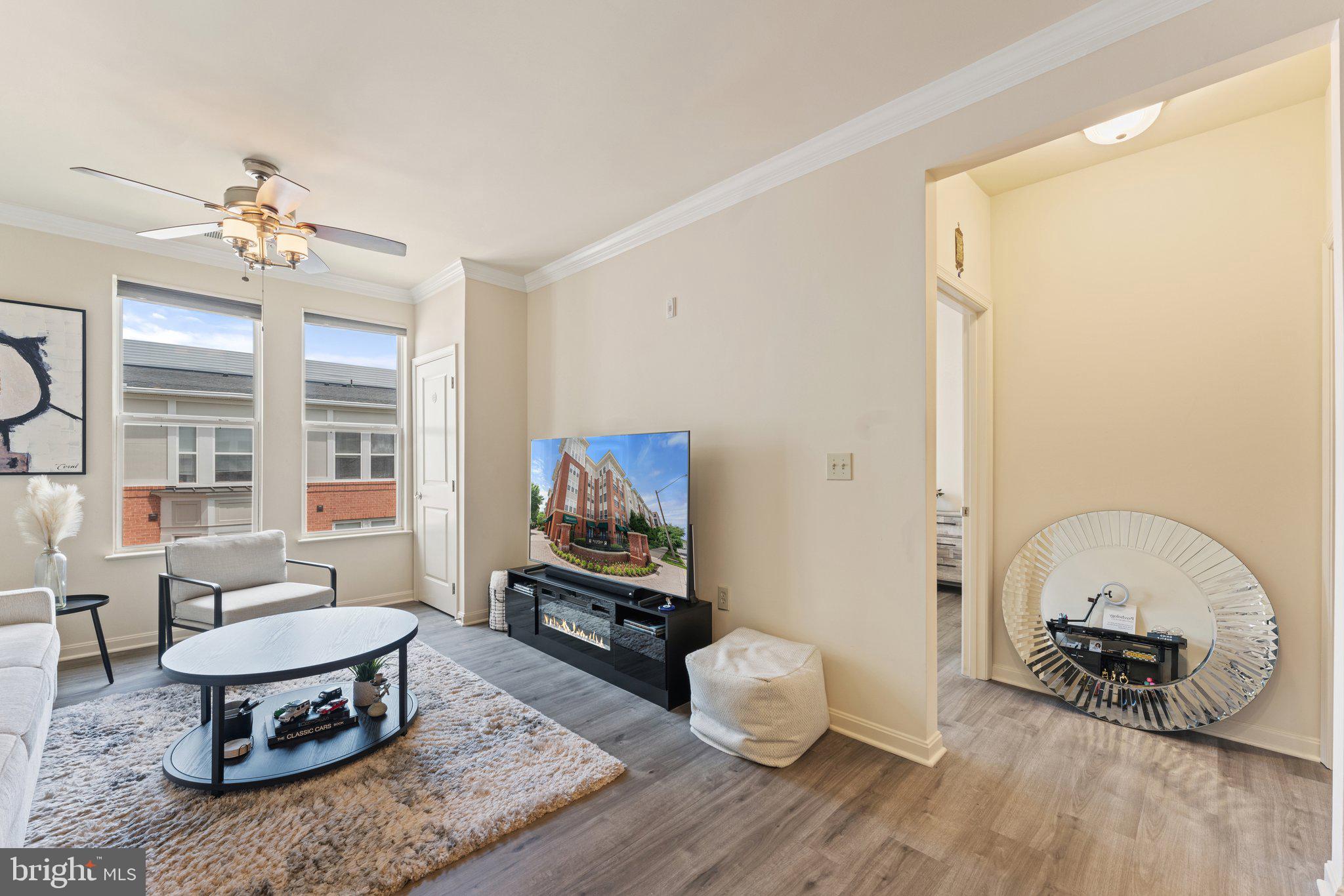 2665 Prosperity Ave #421