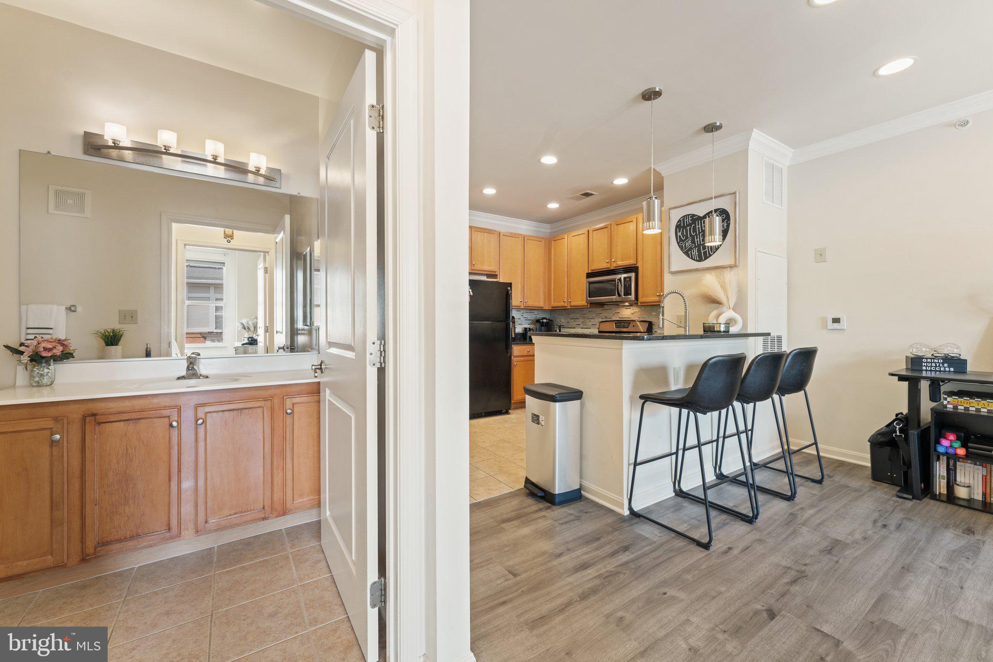 2665 Prosperity Ave #421