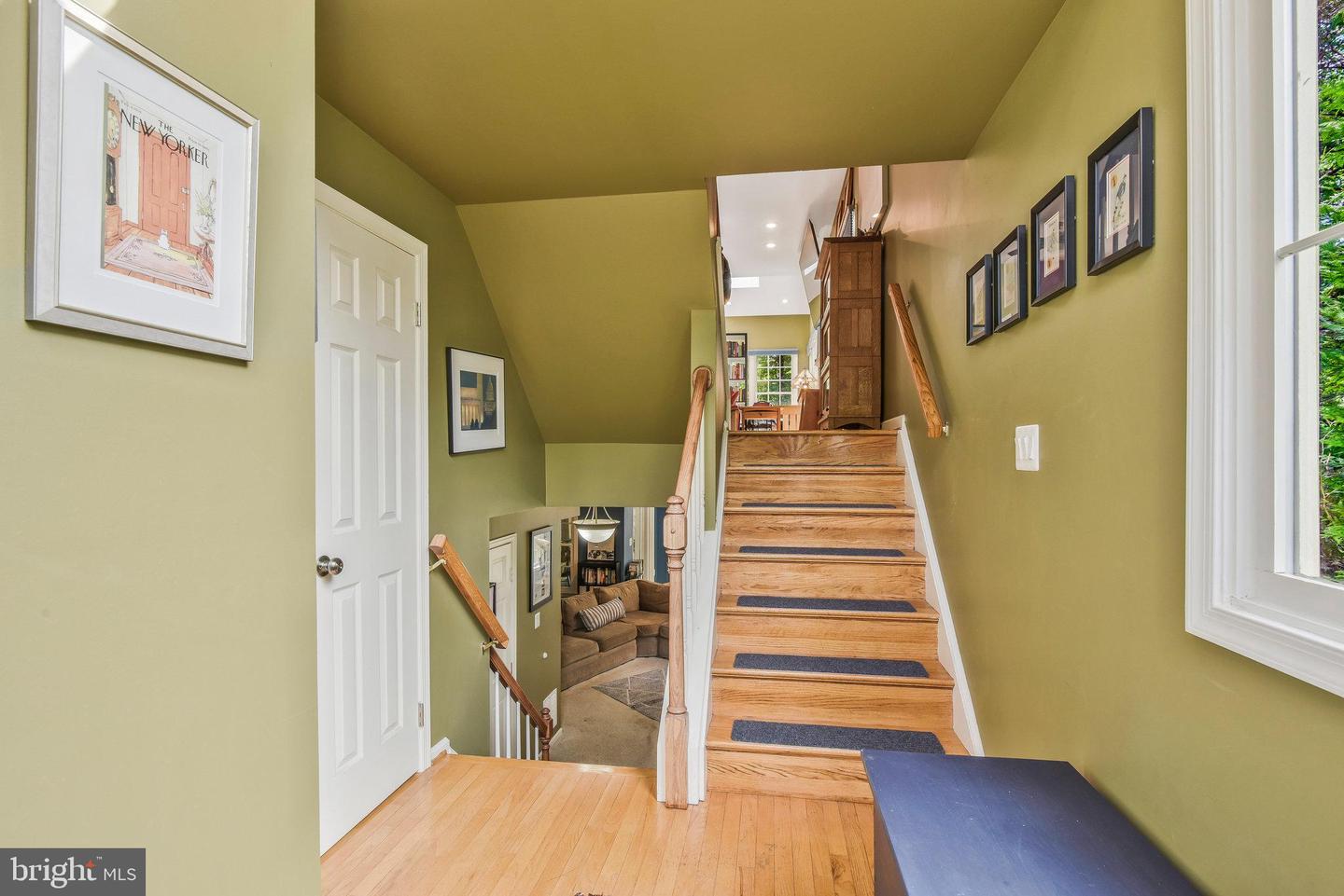 1360 Heritage Oak Way