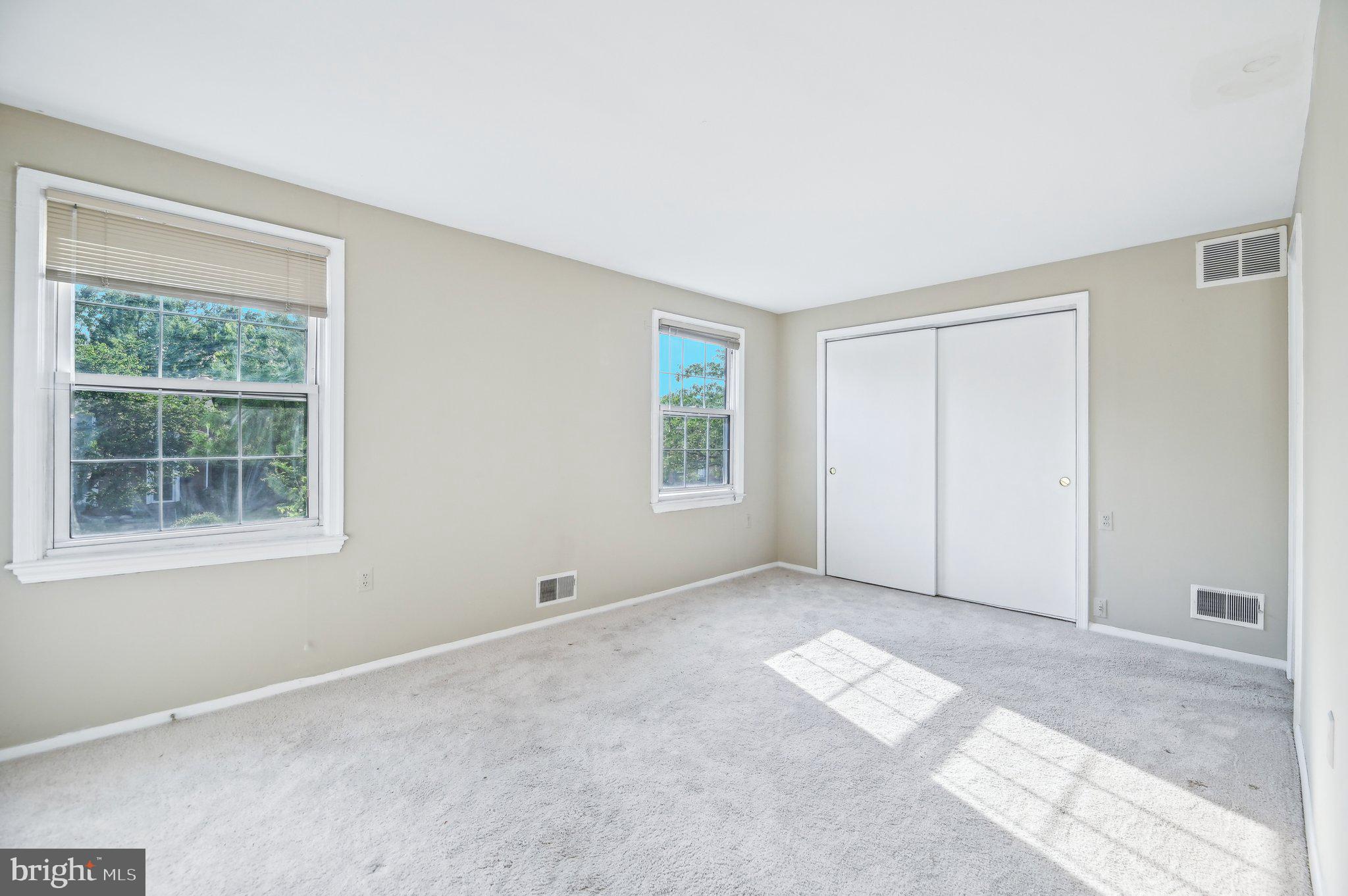 8063 Saint Annes Ct