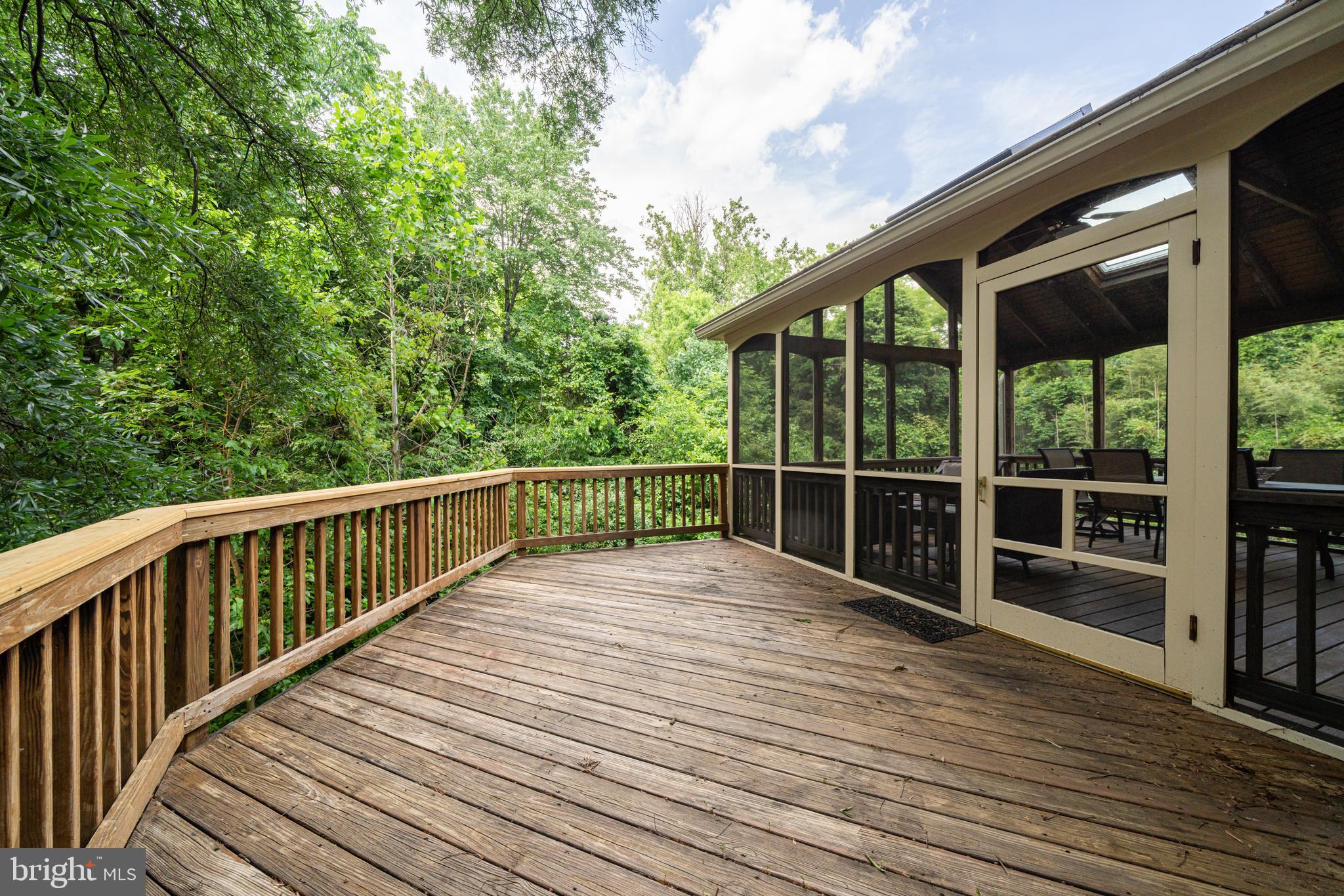 5201 Belle Plains Dr