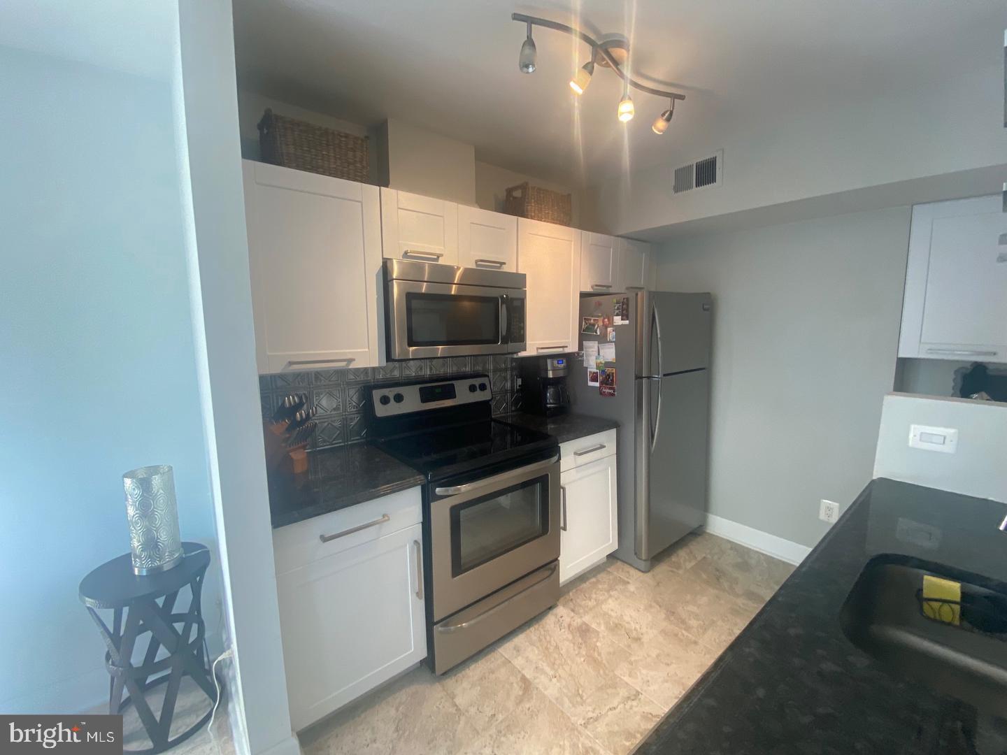 6223 STONEPATH CIR #3107