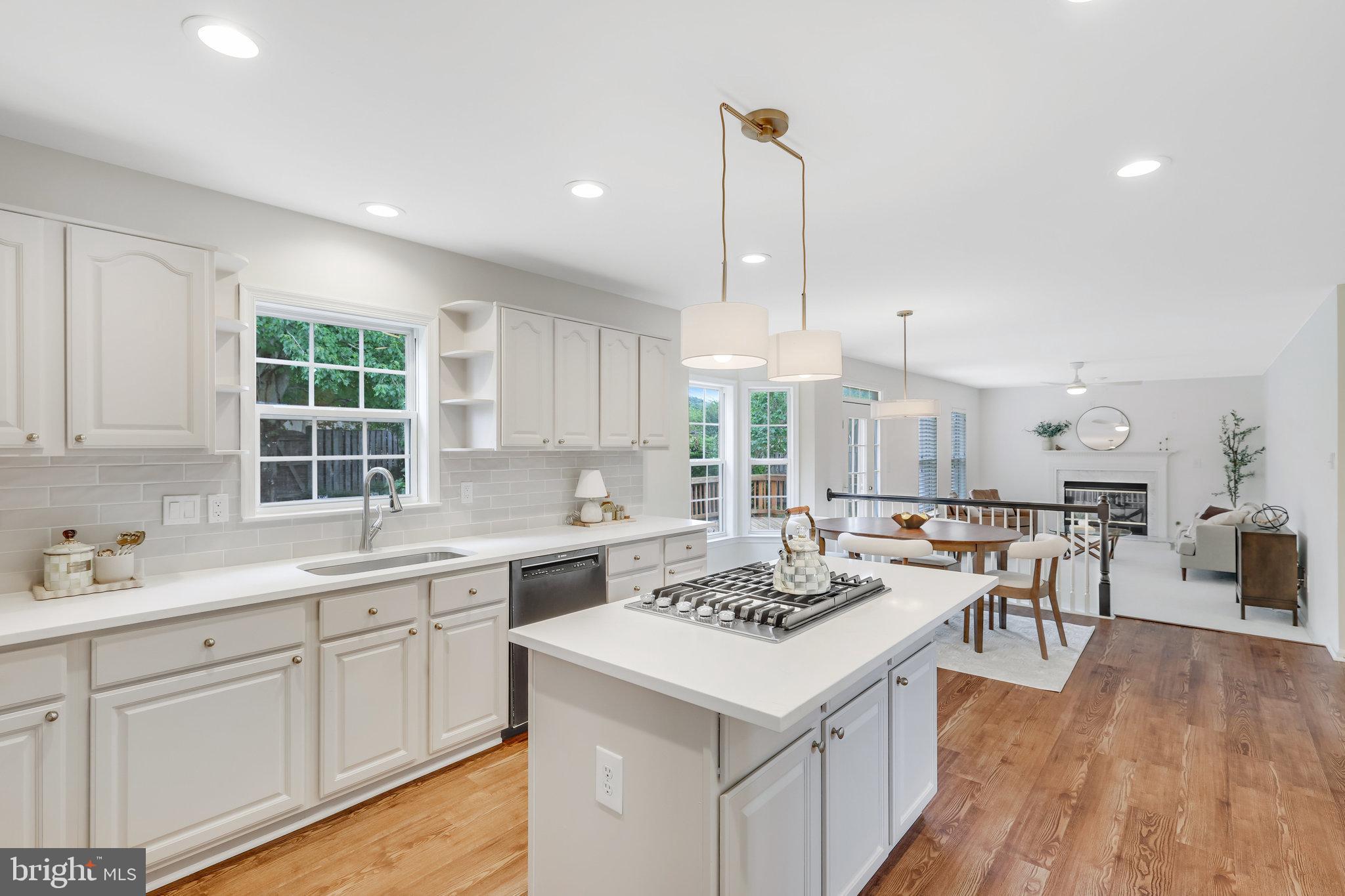 12901 Tarragon Ct