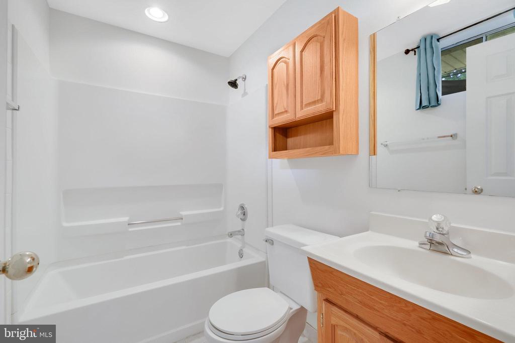 12901 Tarragon Ct