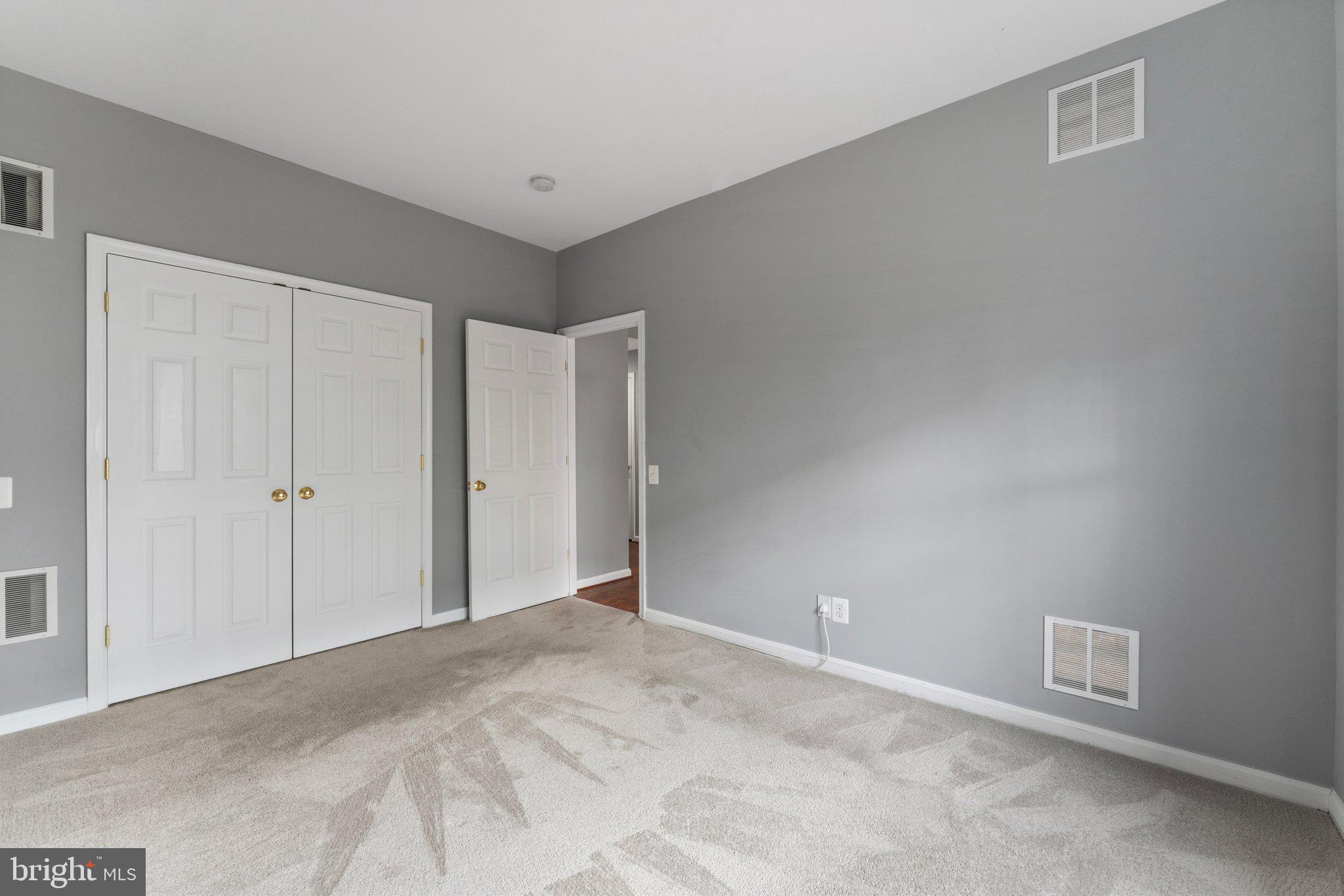8923 Purple Lilac Cir