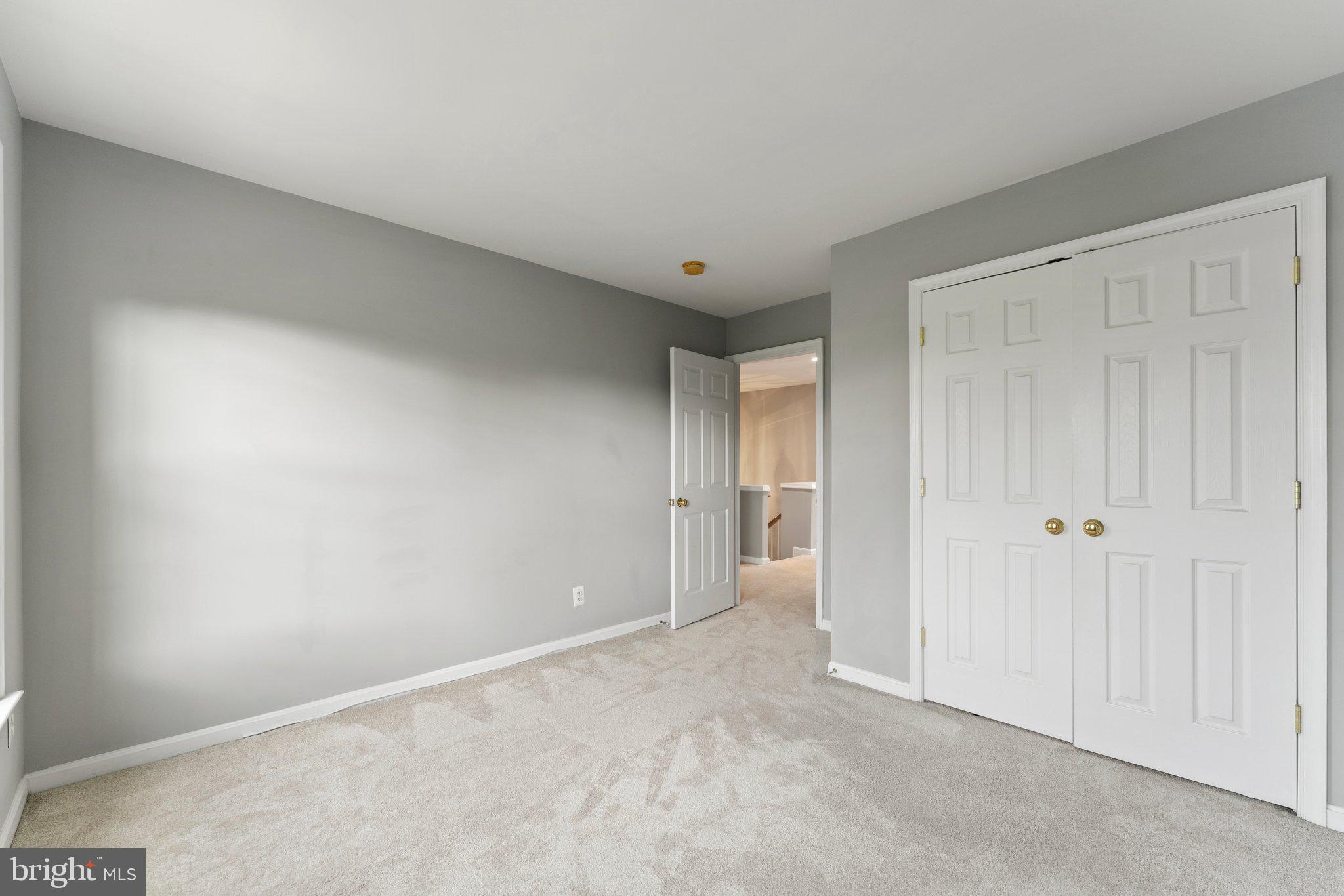 8923 Purple Lilac Cir